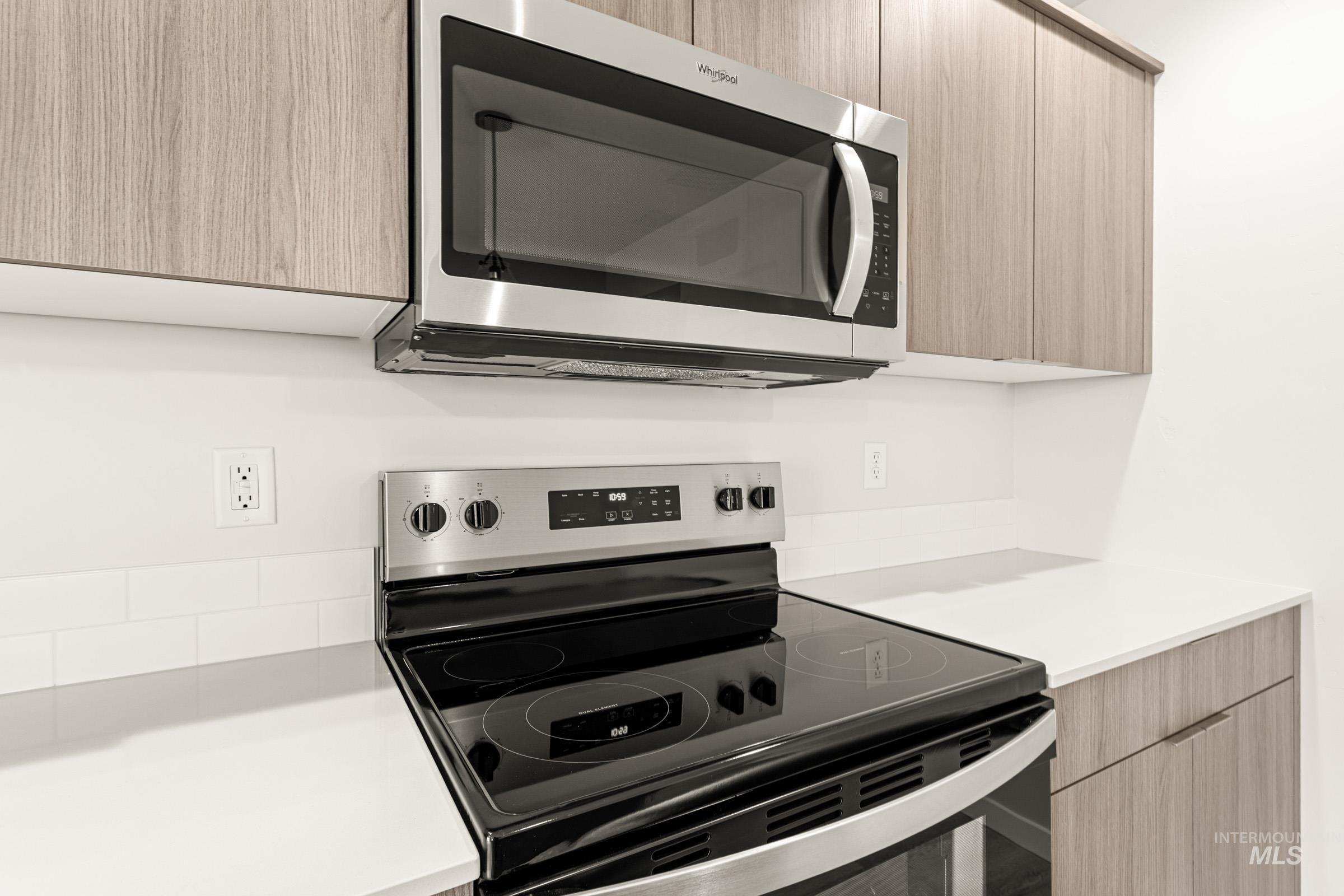 10832 Rutland St, Caldwell, Idaho 83605, 3 Bedrooms, 2.5 Bathrooms, Residential For Sale, Price $375,990, 98978060