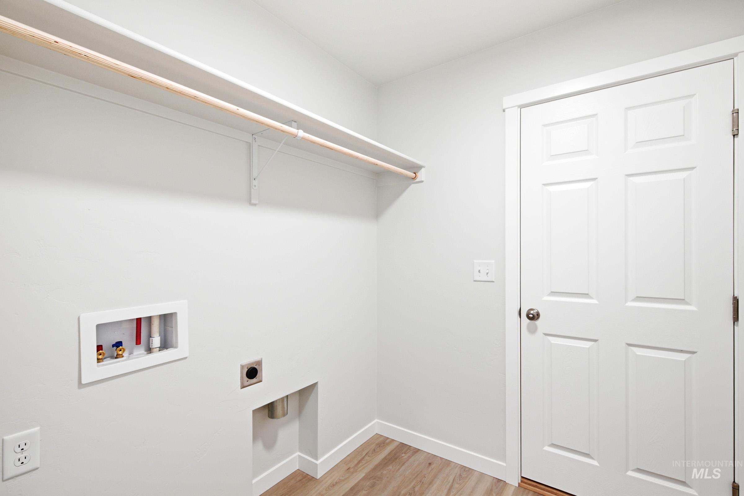 507 Pine St, New Plymouth, Idaho 83655, 3 Bedrooms, 2 Bathrooms, Residential For Sale, Price $394,990,MLS 98978061