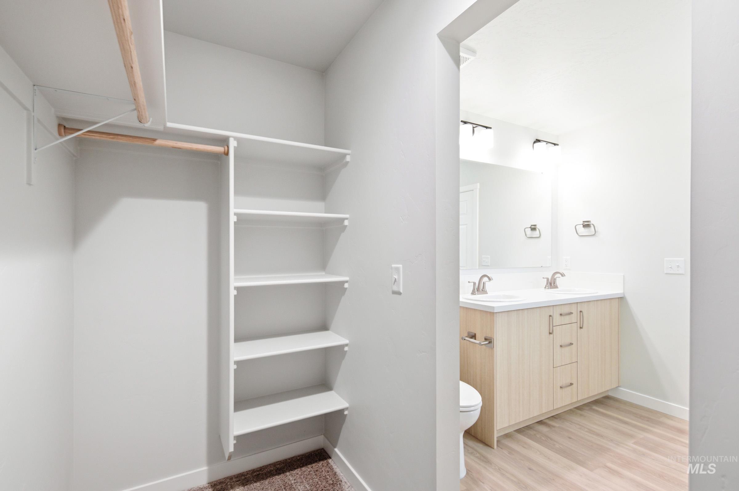 507 Pine St, New Plymouth, Idaho 83655, 3 Bedrooms, 2 Bathrooms, Residential For Sale, Price $394,990,MLS 98978061