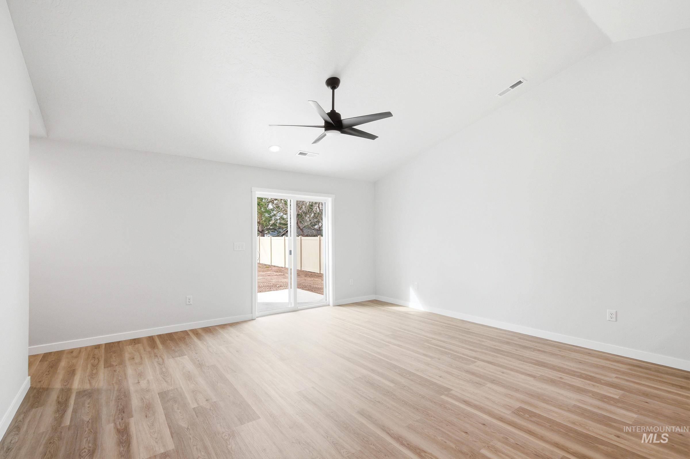 507 Pine St, New Plymouth, Idaho 83655, 3 Bedrooms, 2 Bathrooms, Residential For Sale, Price $394,990,MLS 98978061