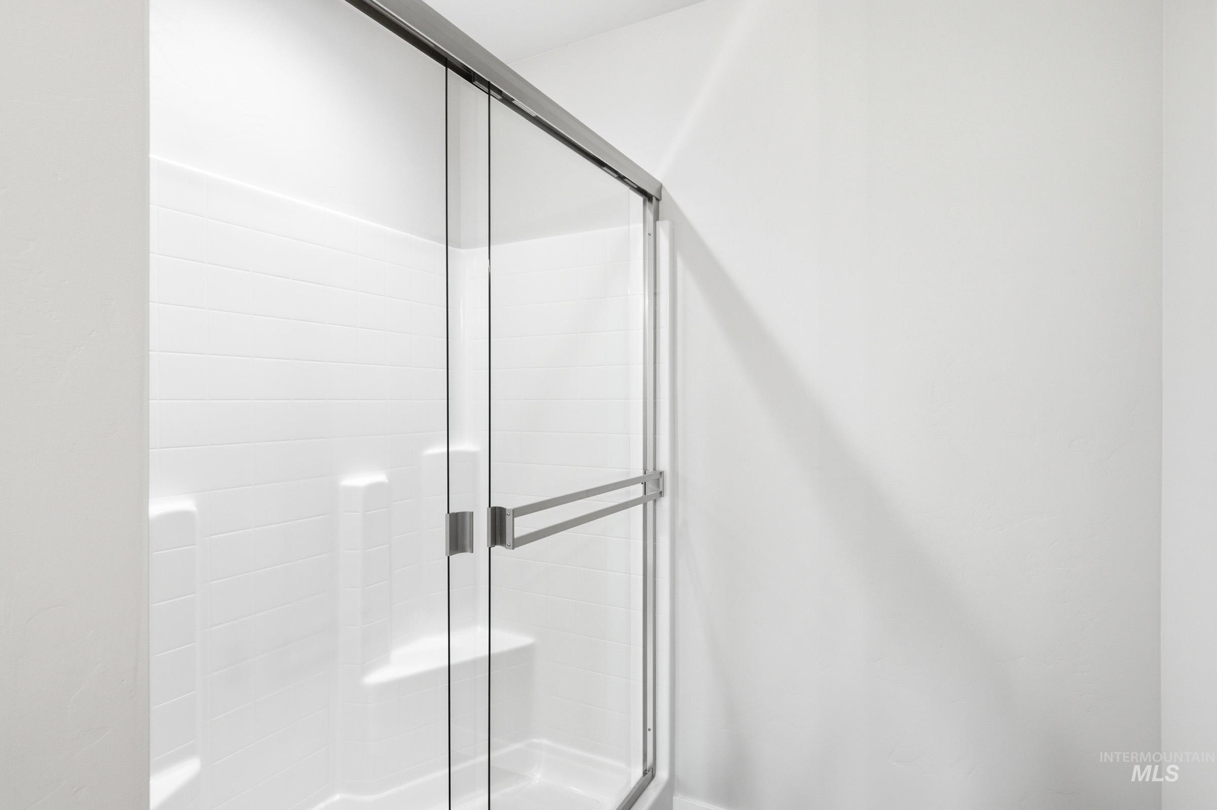 509 Pine St, New Plymouth, Idaho 83655, 3 Bedrooms, 2 Bathrooms, Residential For Sale, Price $409,990,MLS 98978062