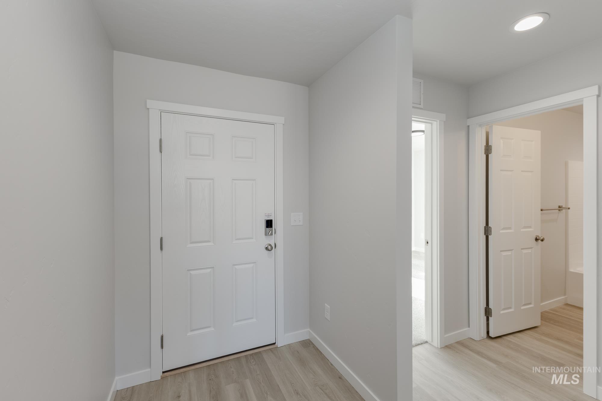 515 Pine St, New Plymouth, Idaho 83655, 3 Bedrooms, 2 Bathrooms, Residential For Sale, Price $389,990, 98978063