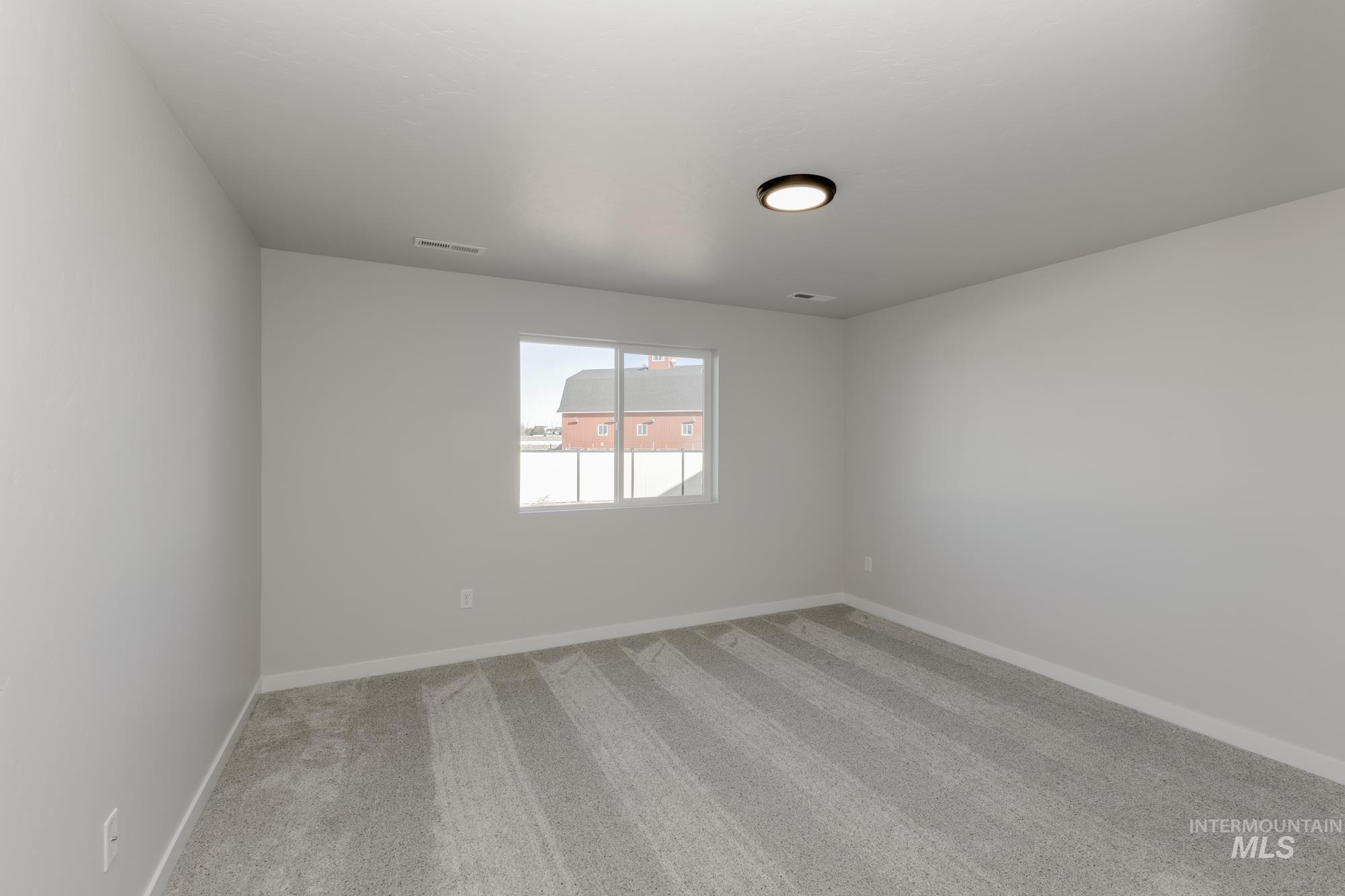 515 Pine St, New Plymouth, Idaho 83655, 3 Bedrooms, 2 Bathrooms, Residential For Sale, Price $389,990, 98978063