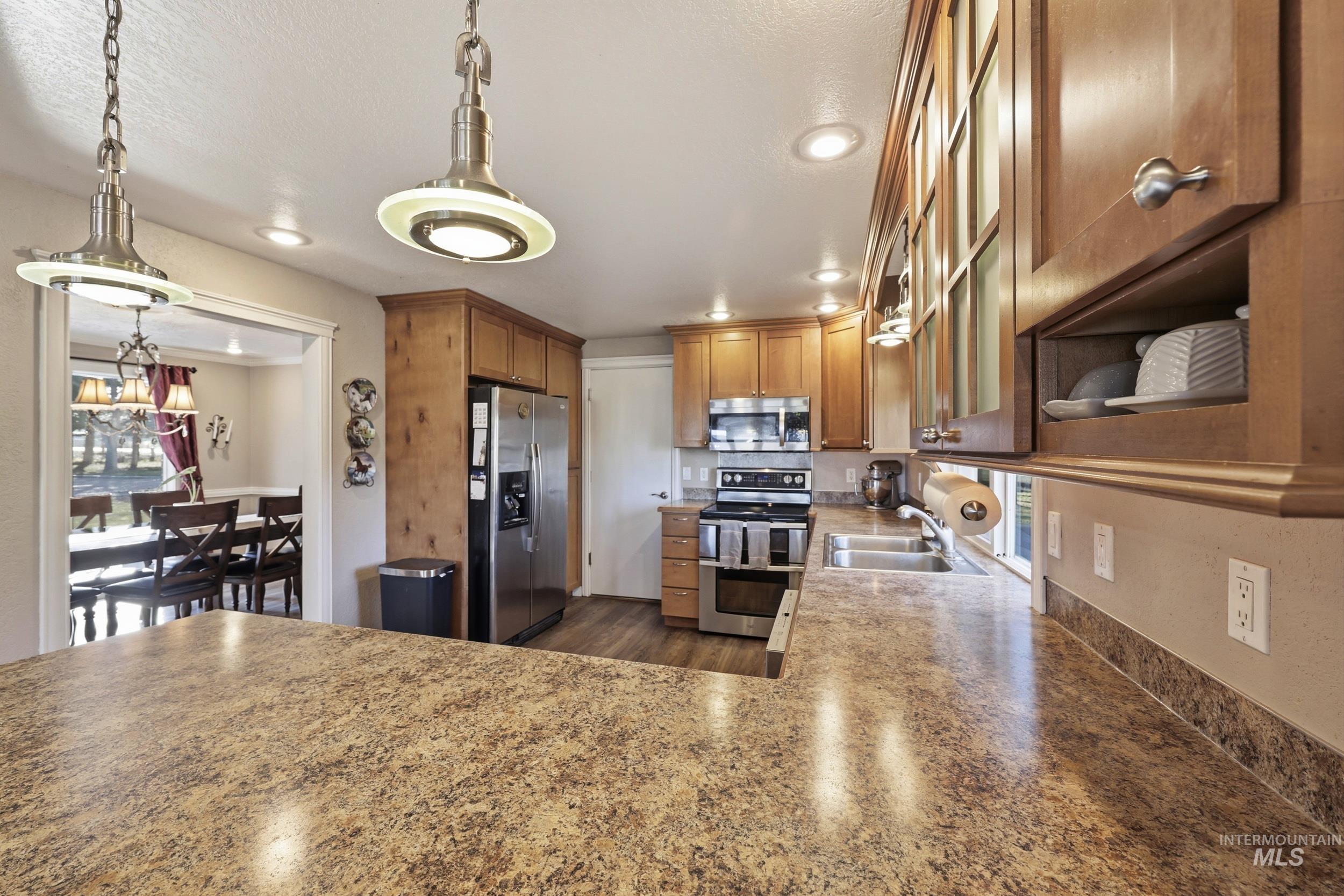 5702 E Victory Rd., Nampa, Idaho 83687, 3 Bedrooms, 2.5 Bathrooms, Residential For Sale, Price $769,900, 98978064