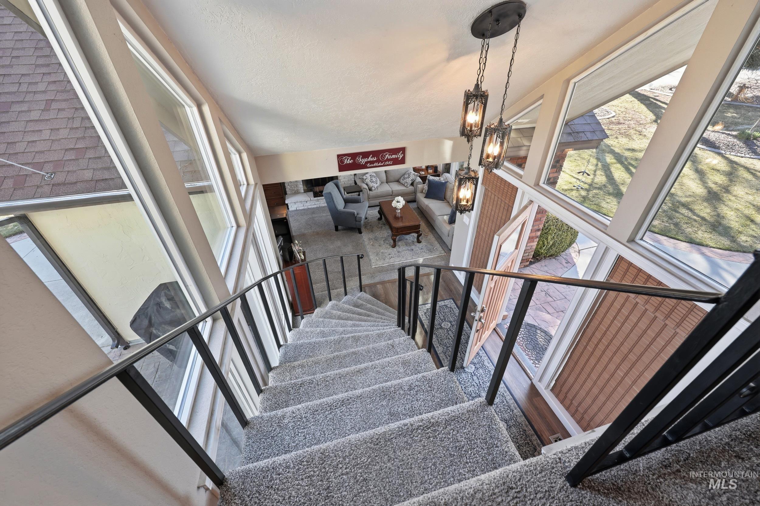 5702 E Victory Rd., Nampa, Idaho 83687, 3 Bedrooms, 2.5 Bathrooms, Residential For Sale, Price $769,900, 98978064