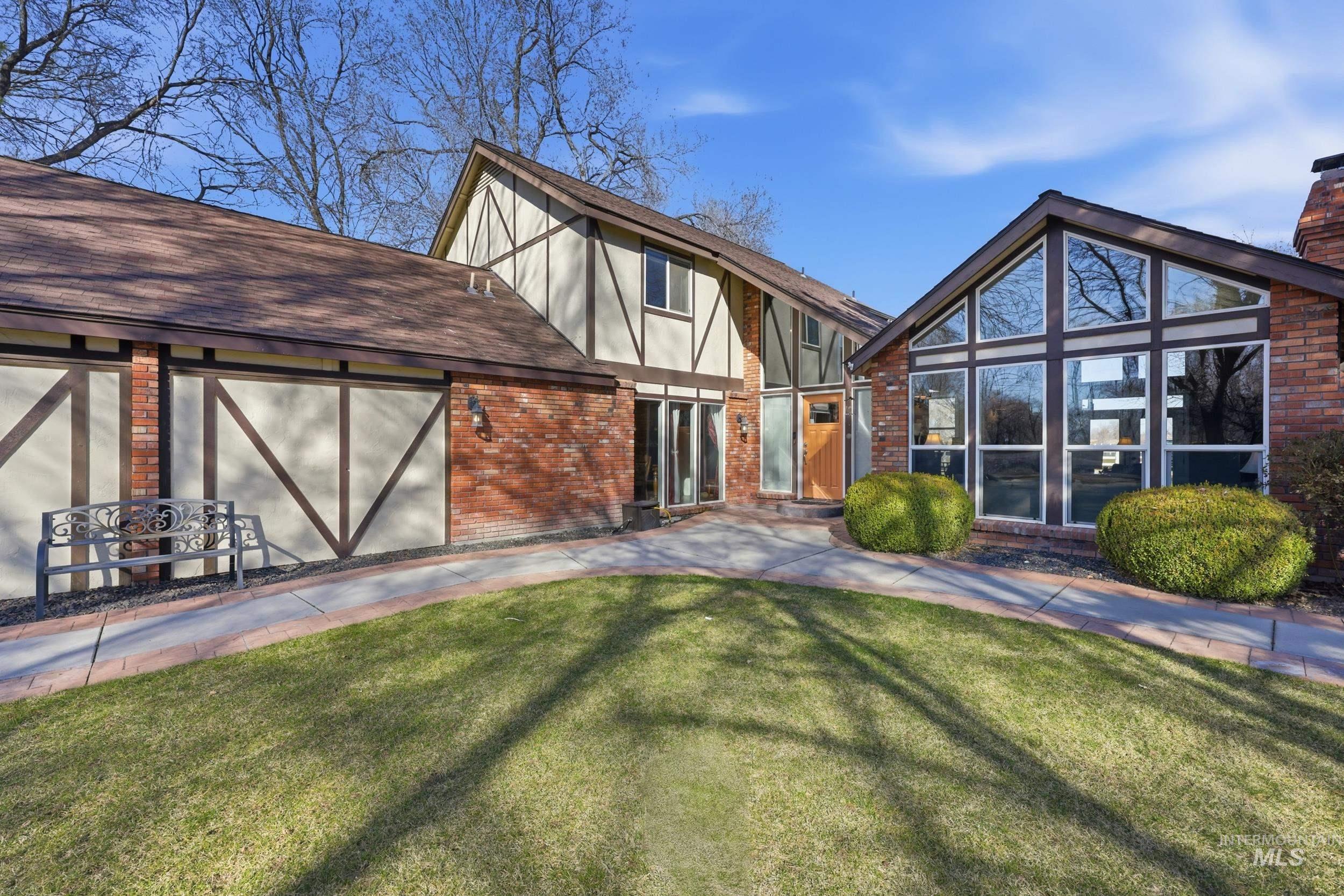 5702 E Victory Rd., Nampa, Idaho 83687, 3 Bedrooms, 2.5 Bathrooms, Residential For Sale, Price $769,900, 98978064