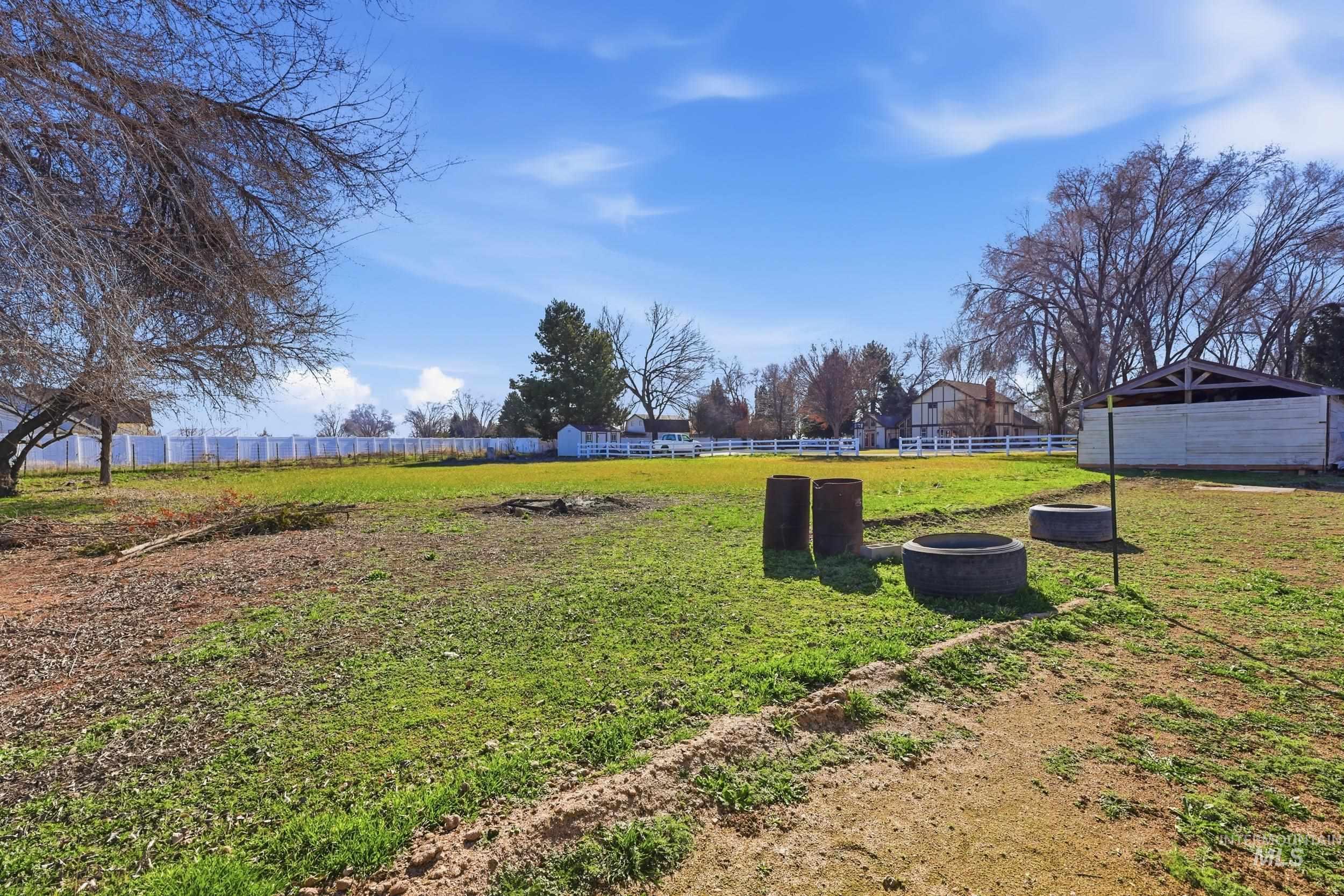 5702 E Victory Rd., Nampa, Idaho 83687, 3 Bedrooms, 2.5 Bathrooms, Residential For Sale, Price $769,900, 98978064