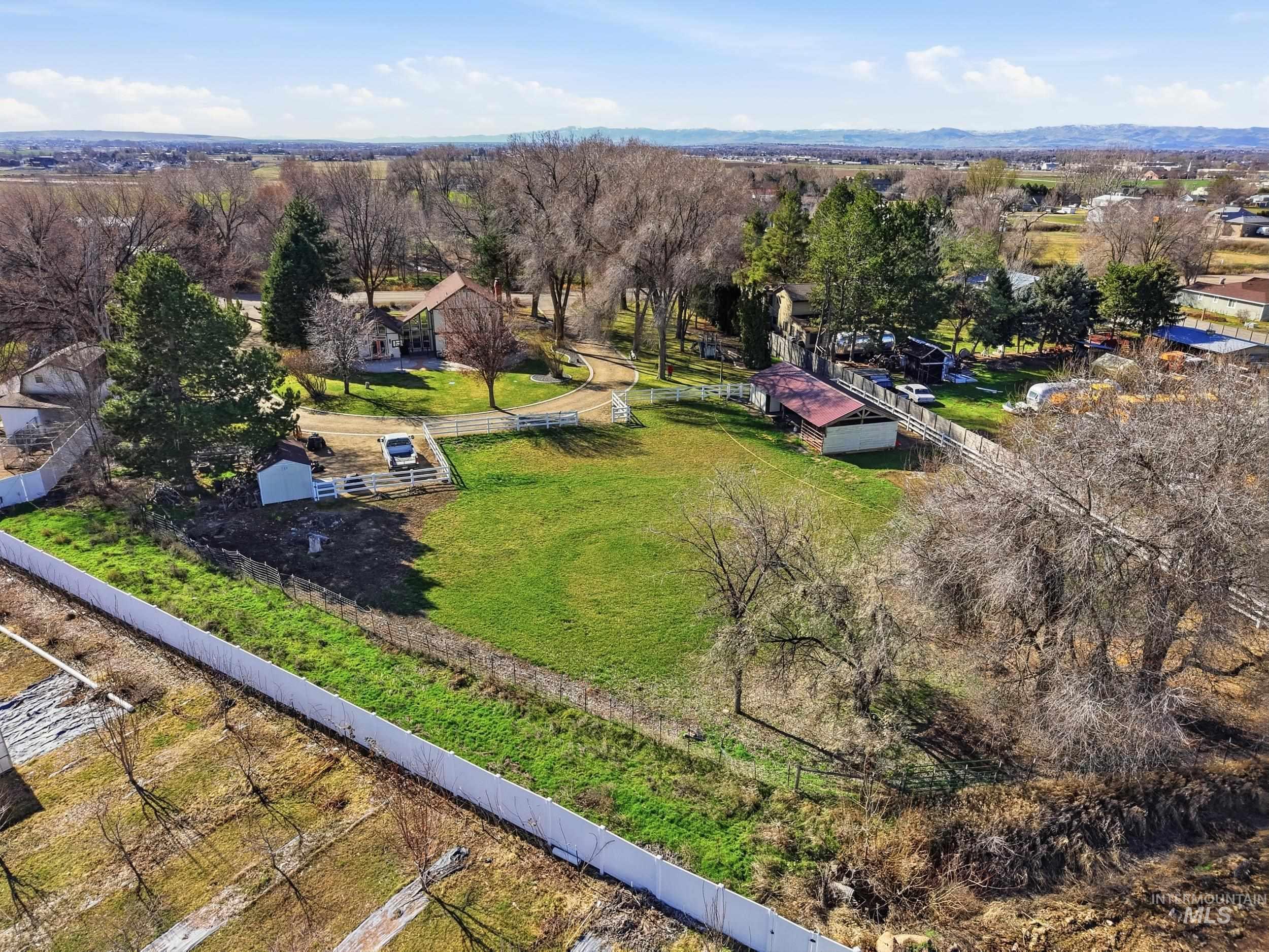 5702 E Victory Rd., Nampa, Idaho 83687, 3 Bedrooms, 2.5 Bathrooms, Residential For Sale, Price $769,900, 98978064