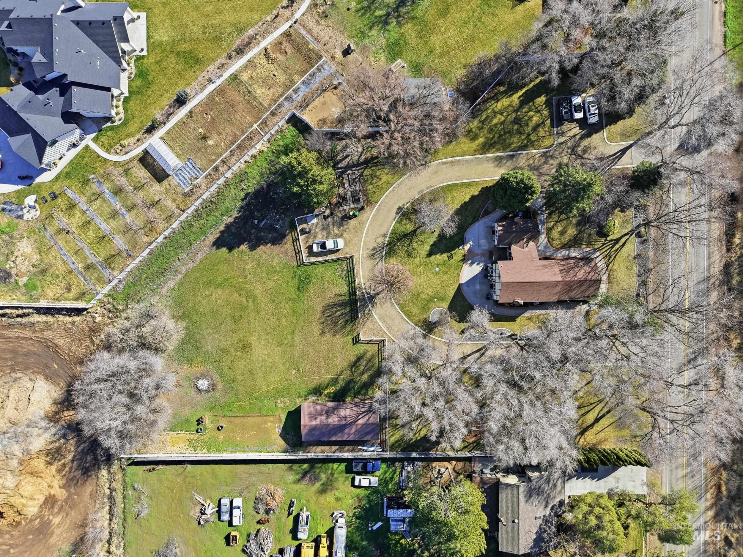 5702 E Victory Rd., Nampa, Idaho 83687, 3 Bedrooms, 2.5 Bathrooms, Residential For Sale, Price $754,000,MLS 98978064