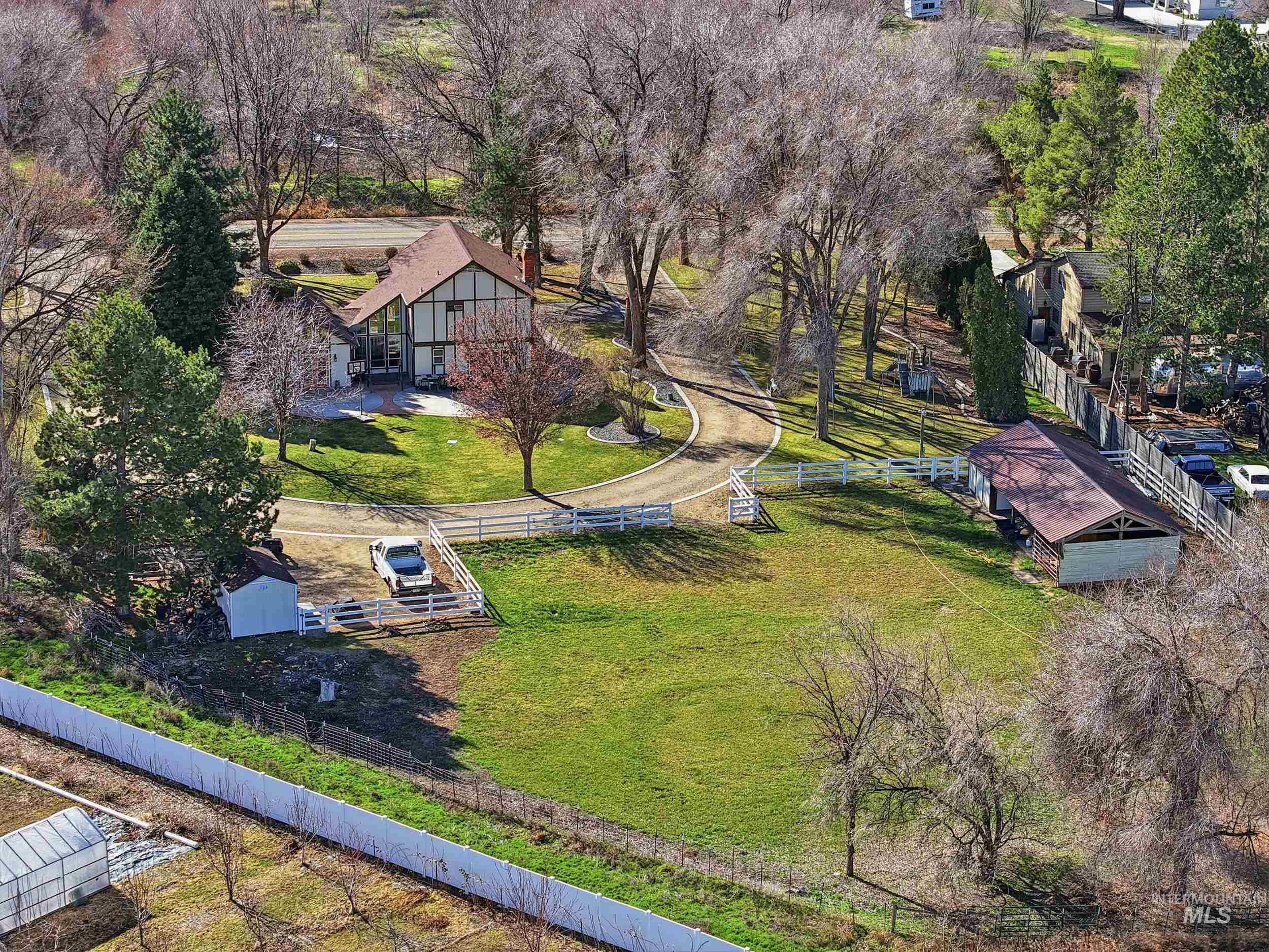 5702 E Victory Rd., Nampa, Idaho 83687, 3 Bedrooms, 2.5 Bathrooms, Residential For Sale, Price $754,000,MLS 98978064