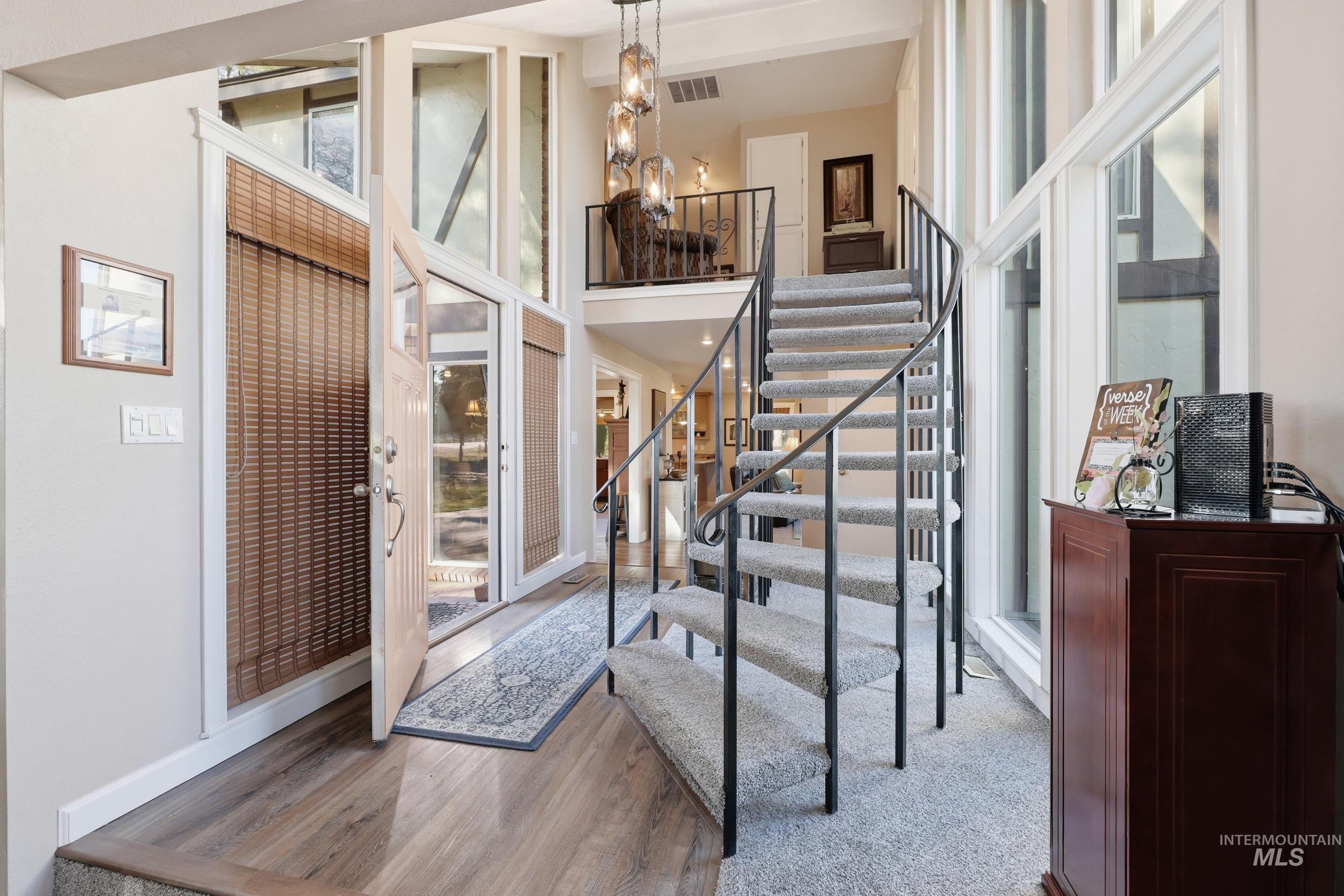 5702 E Victory Rd., Nampa, Idaho 83687, 3 Bedrooms, 2.5 Bathrooms, Residential For Sale, Price $769,900, 98978064