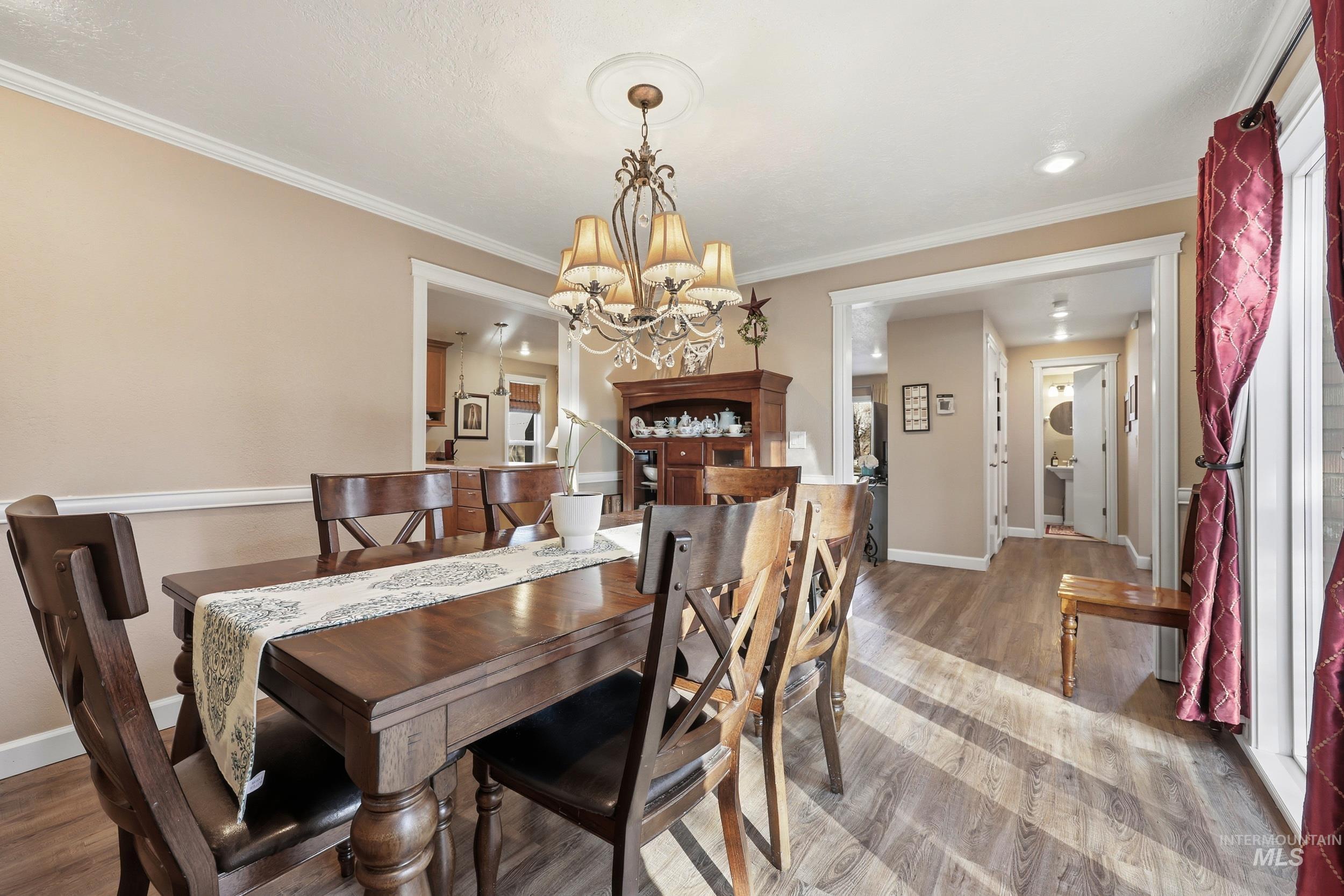 5702 E Victory Rd., Nampa, Idaho 83687, 3 Bedrooms, 2.5 Bathrooms, Residential For Sale, Price $769,900, 98978064