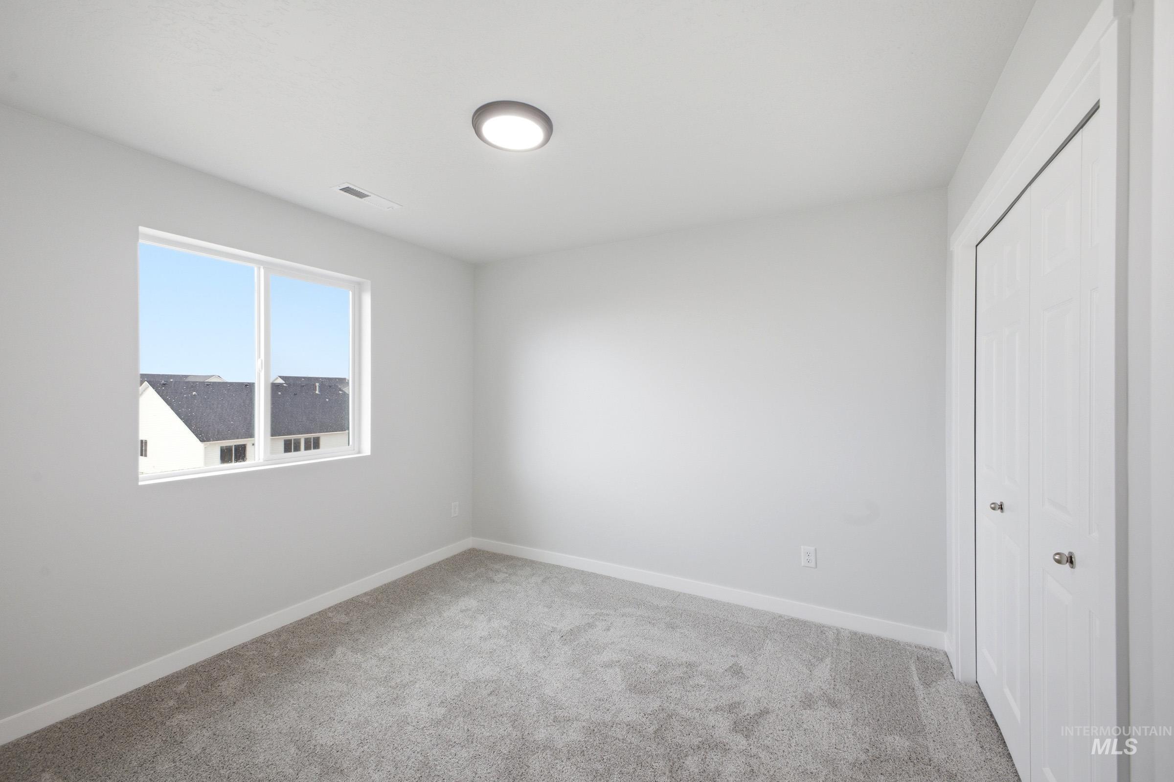 2874 W Taiban Creek Dr, Kuna, Idaho 83634, 4 Bedrooms, 2.5 Bathrooms, Residential For Sale, Price $459,990,MLS 98978066