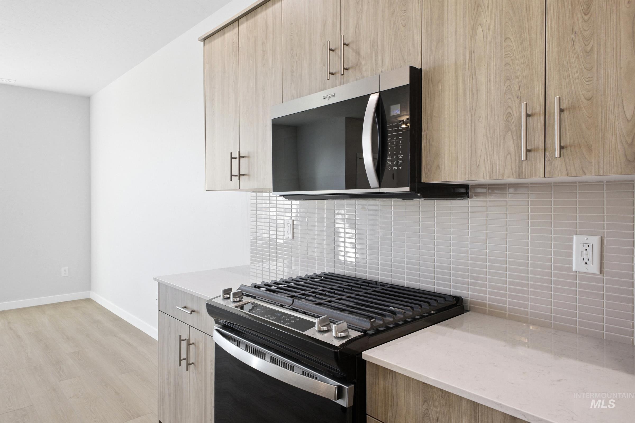 6903 S Harvest Cove Ave, Boise, Idaho 83709, 3 Bedrooms, 2.5 Bathrooms, Residential For Sale, Price $446,990, 98978067