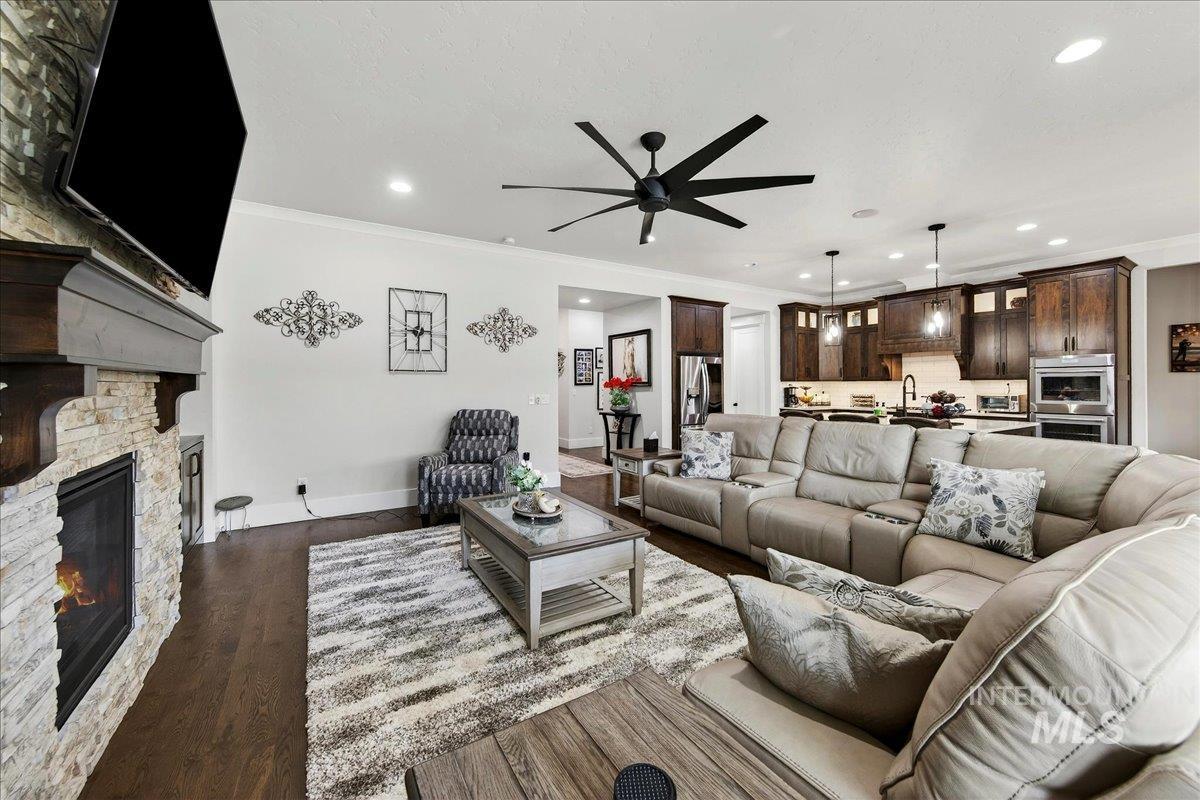 3602 E Mardia St, Meridian, Idaho 83642, 4 Bedrooms, 3.5 Bathrooms, Residential For Sale, Price $935,000, 98978069