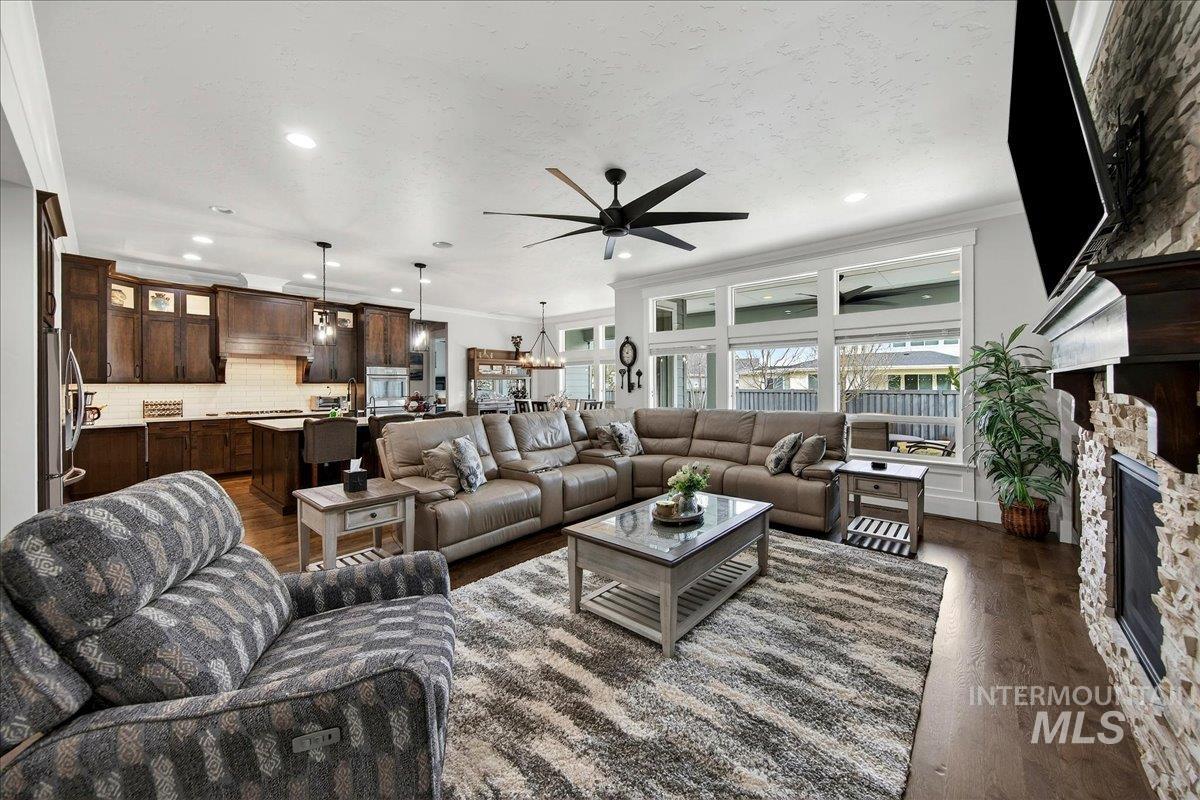 3602 E Mardia St, Meridian, Idaho 83642, 4 Bedrooms, 3.5 Bathrooms, Residential For Sale, Price $935,000, 98978069