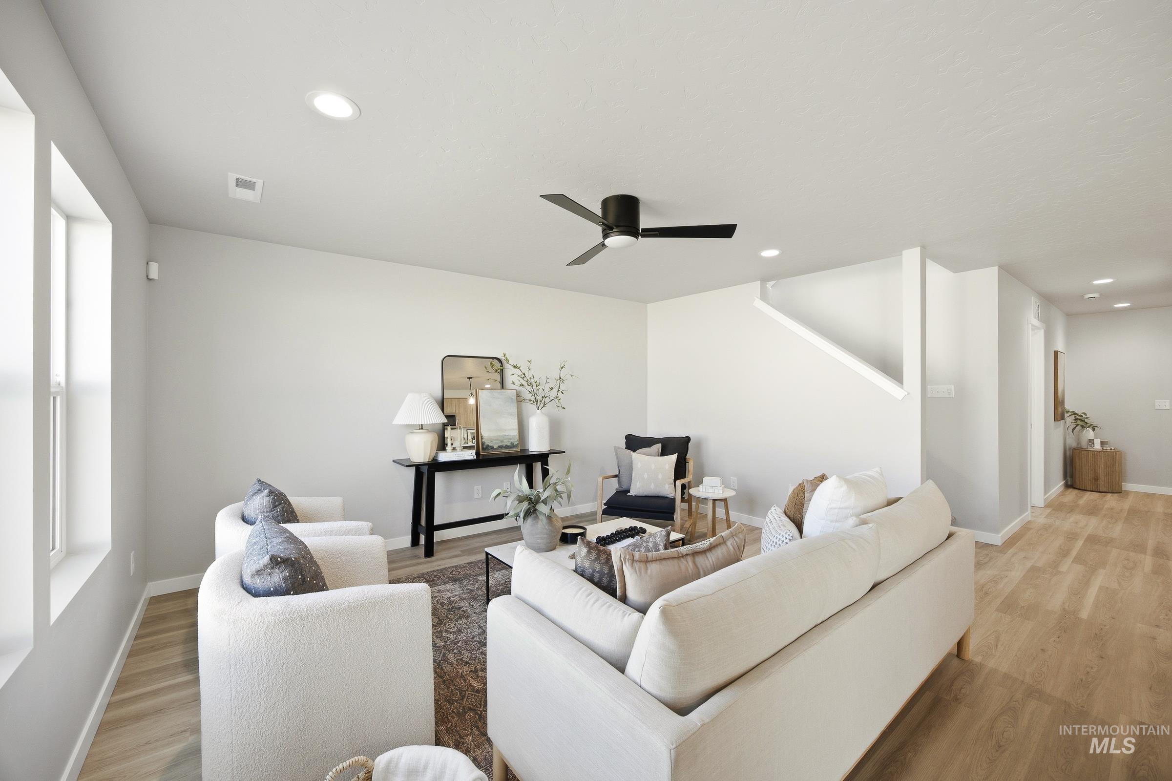 27 S Sweetgrass Pl, Nampa, Idaho 83651, 4 Bedrooms, 2.5 Bathrooms, Residential For Sale, Price $436,990,MLS 98978071