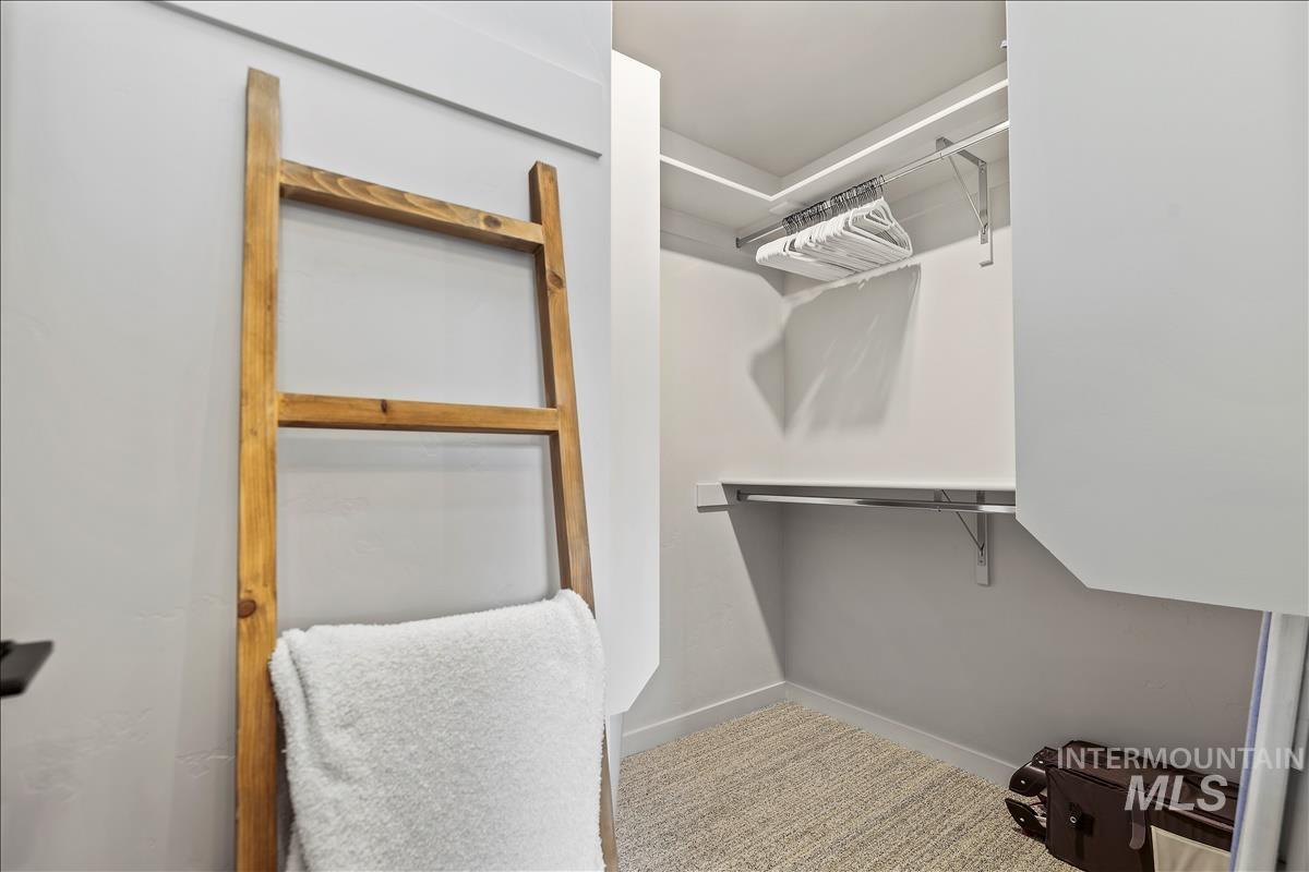 64 Fairway Dr, Garden Valley, Idaho 83622, 2 Bedrooms, 2 Bathrooms, Residential For Sale, Price $699,900, 98978072