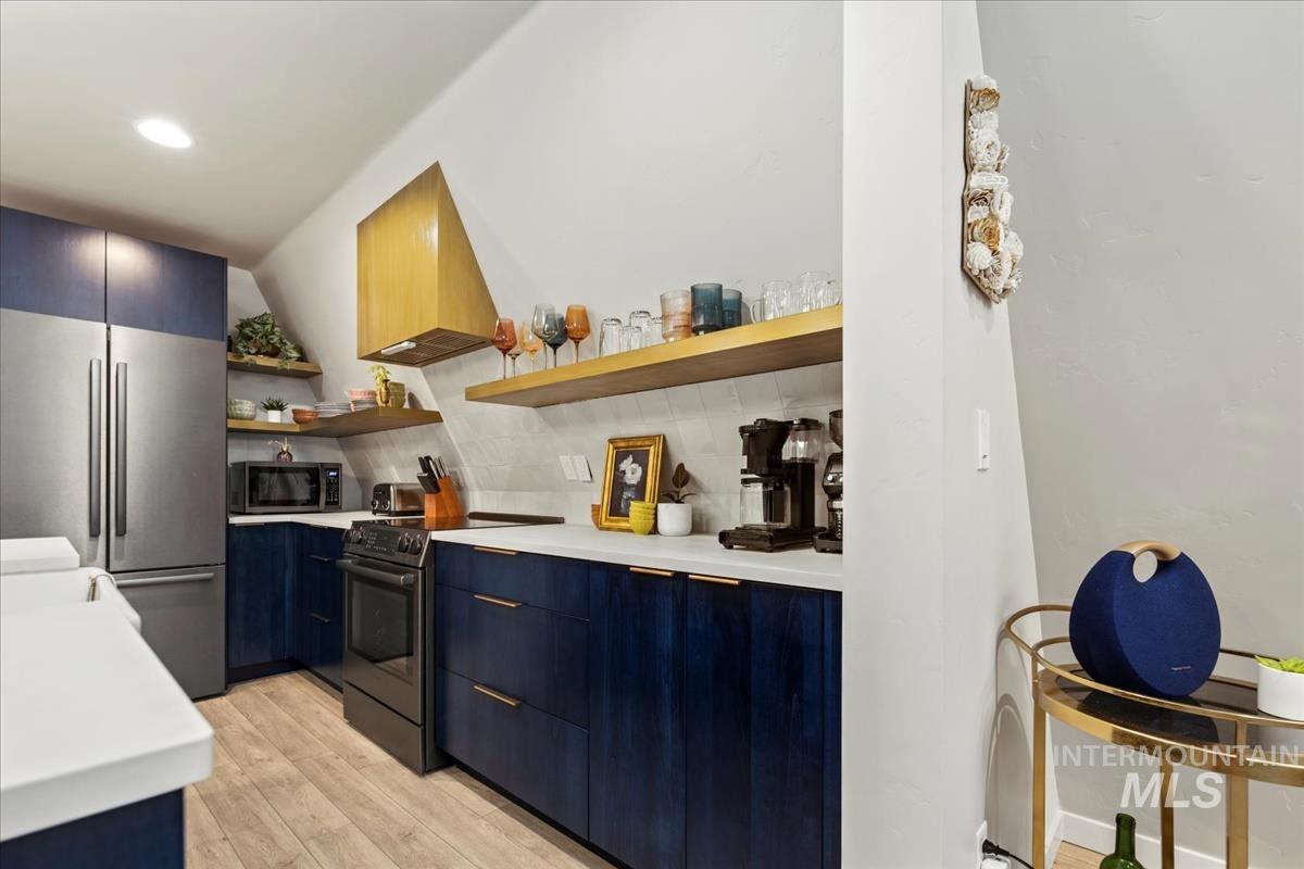 64 Fairway Dr, Garden Valley, Idaho 83622, 2 Bedrooms, 2 Bathrooms, Residential For Sale, Price $699,900, 98978072