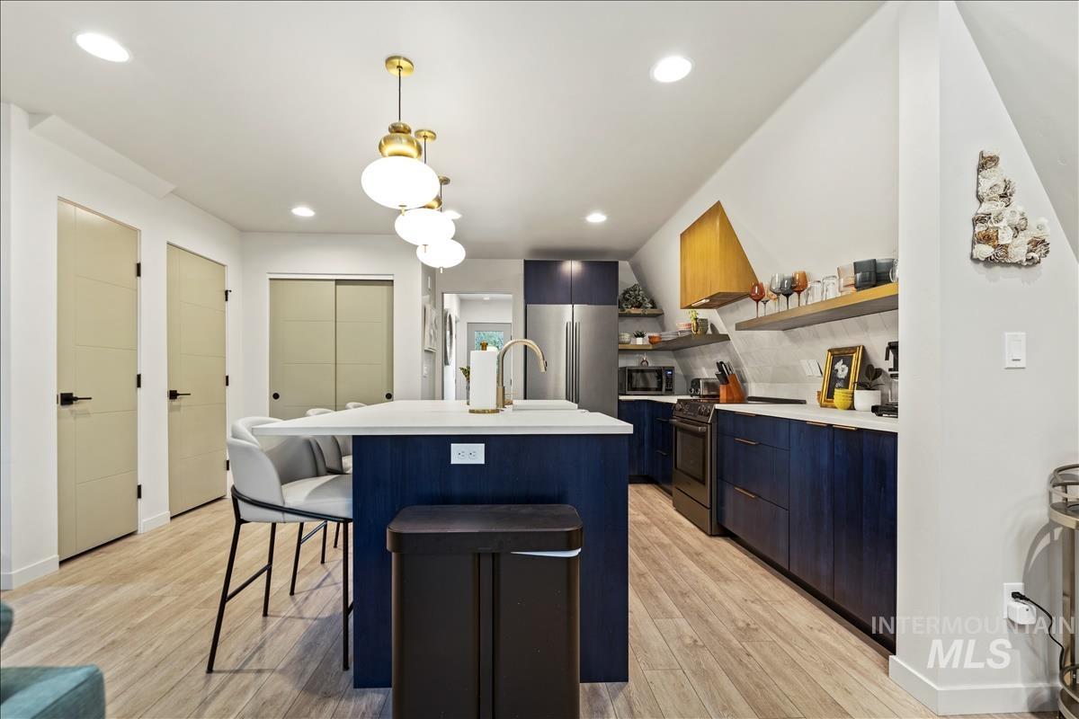 64 Fairway Dr, Garden Valley, Idaho 83622, 2 Bedrooms, 2 Bathrooms, Residential For Sale, Price $699,900, 98978072