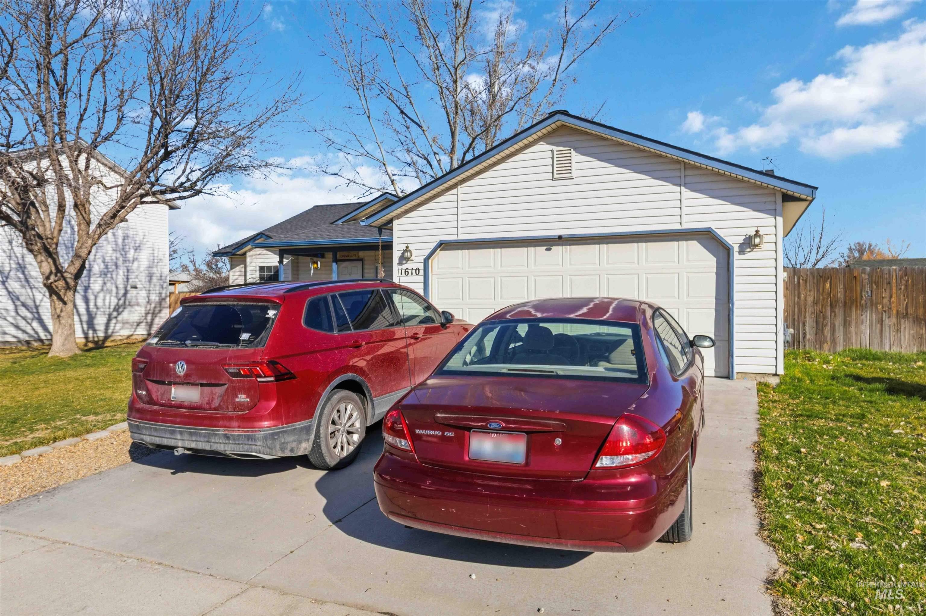 1610 W Hawaii, Nampa, Idaho 83686, 3 Bedrooms, 2 Bathrooms, Residential For Sale, Price $369,900, 98978073