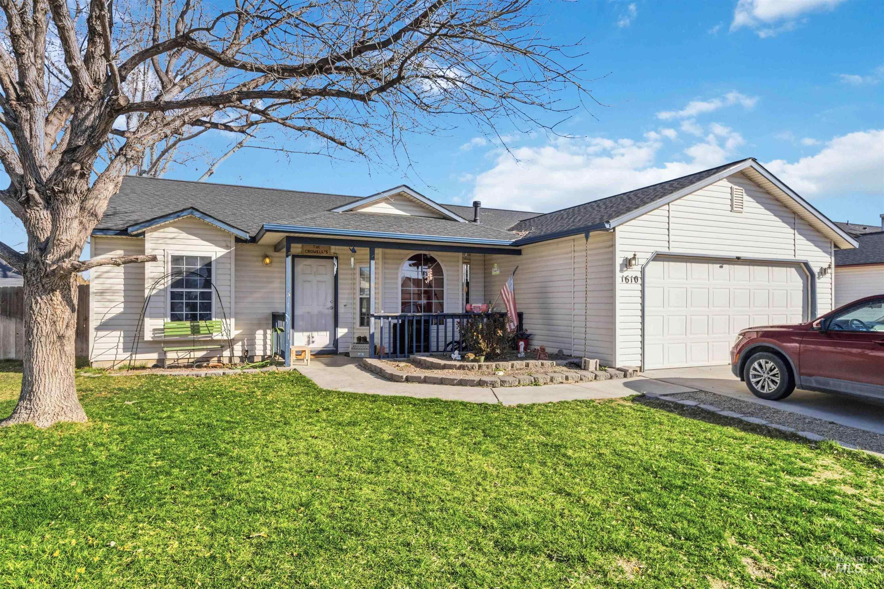 1610 W Hawaii, Nampa, Idaho 83686, 3 Bedrooms, 2 Bathrooms, Residential For Sale, Price $369,900, 98978073