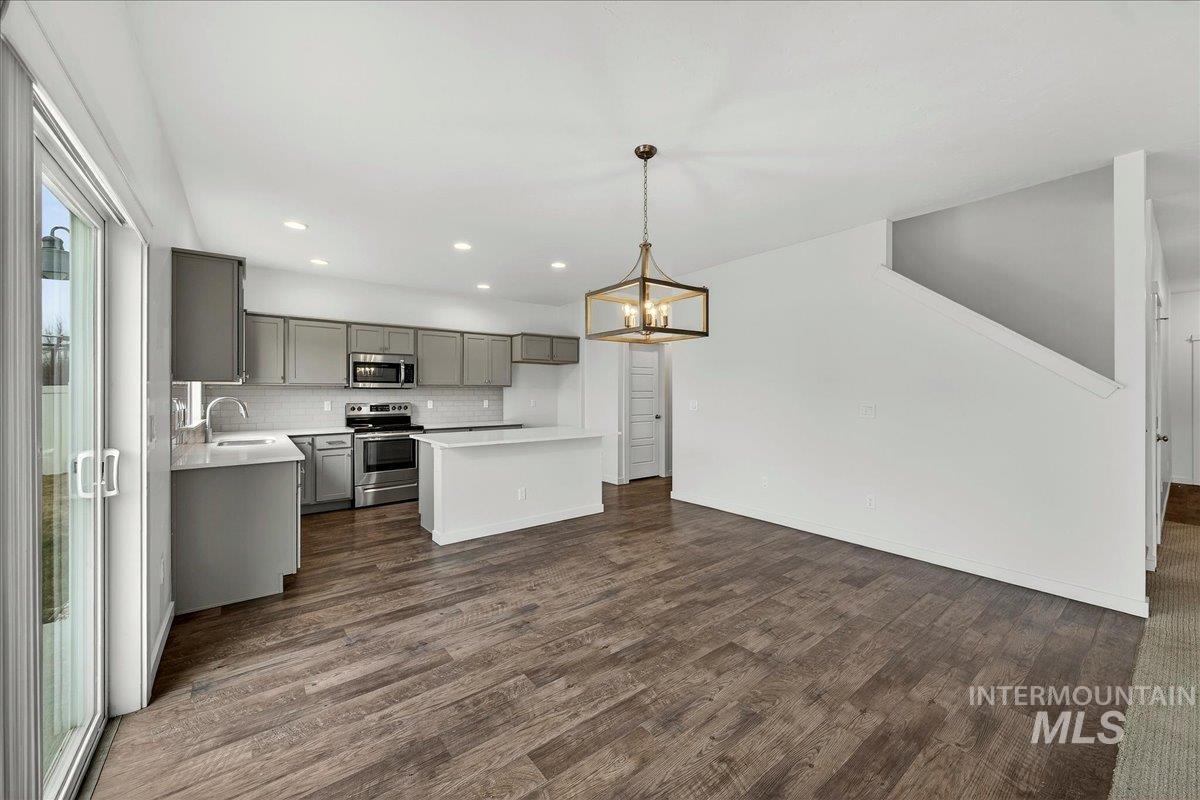 4353 W Spring House Dr, Eagle, Idaho 83616, 4 Bedrooms, 2.5 Bathrooms, Residential For Sale, Price $680,000, 98978074