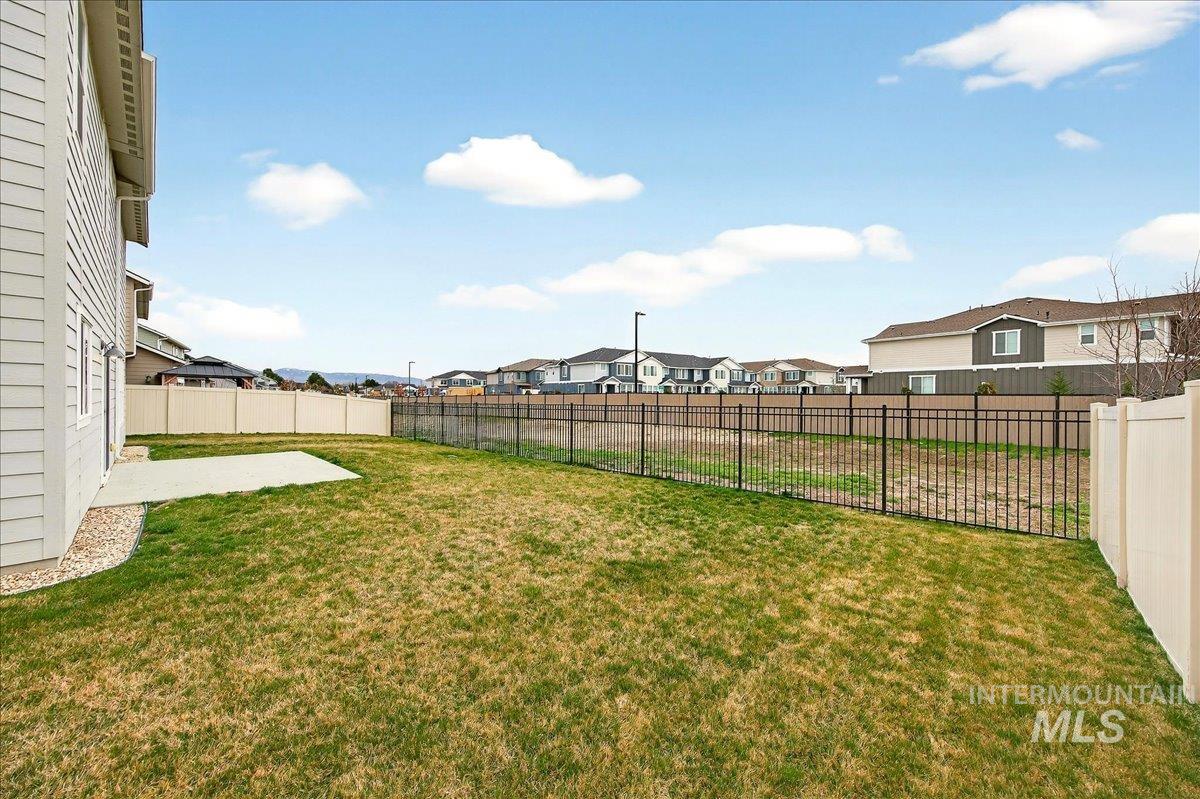 4353 W Spring House Dr, Eagle, Idaho 83616, 4 Bedrooms, 2.5 Bathrooms, Residential For Sale, Price $680,000, 98978074