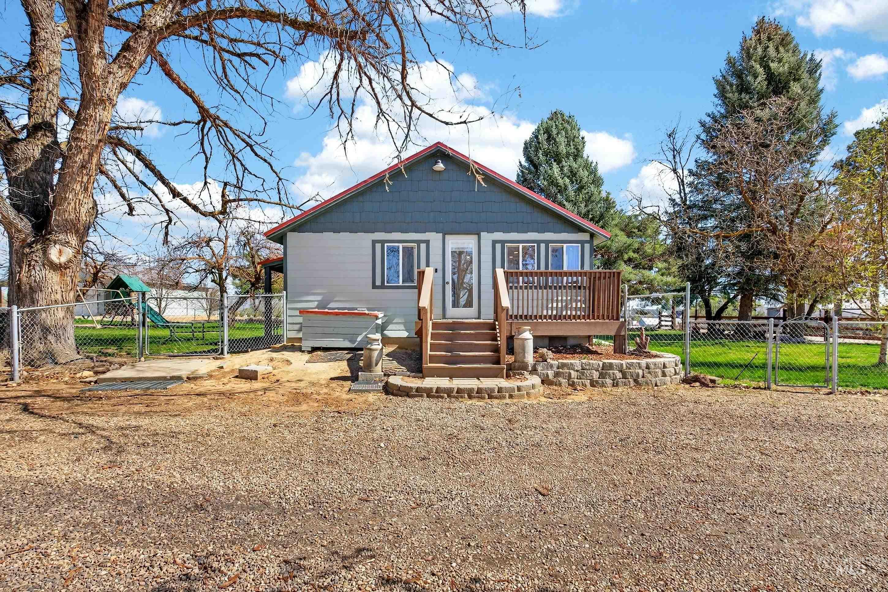 23466 Freezeout Rd, Caldwell, Idaho 83607, 3 Bedrooms, 3 Bathrooms, Residential For Sale, Price $825,000,MLS 98978075