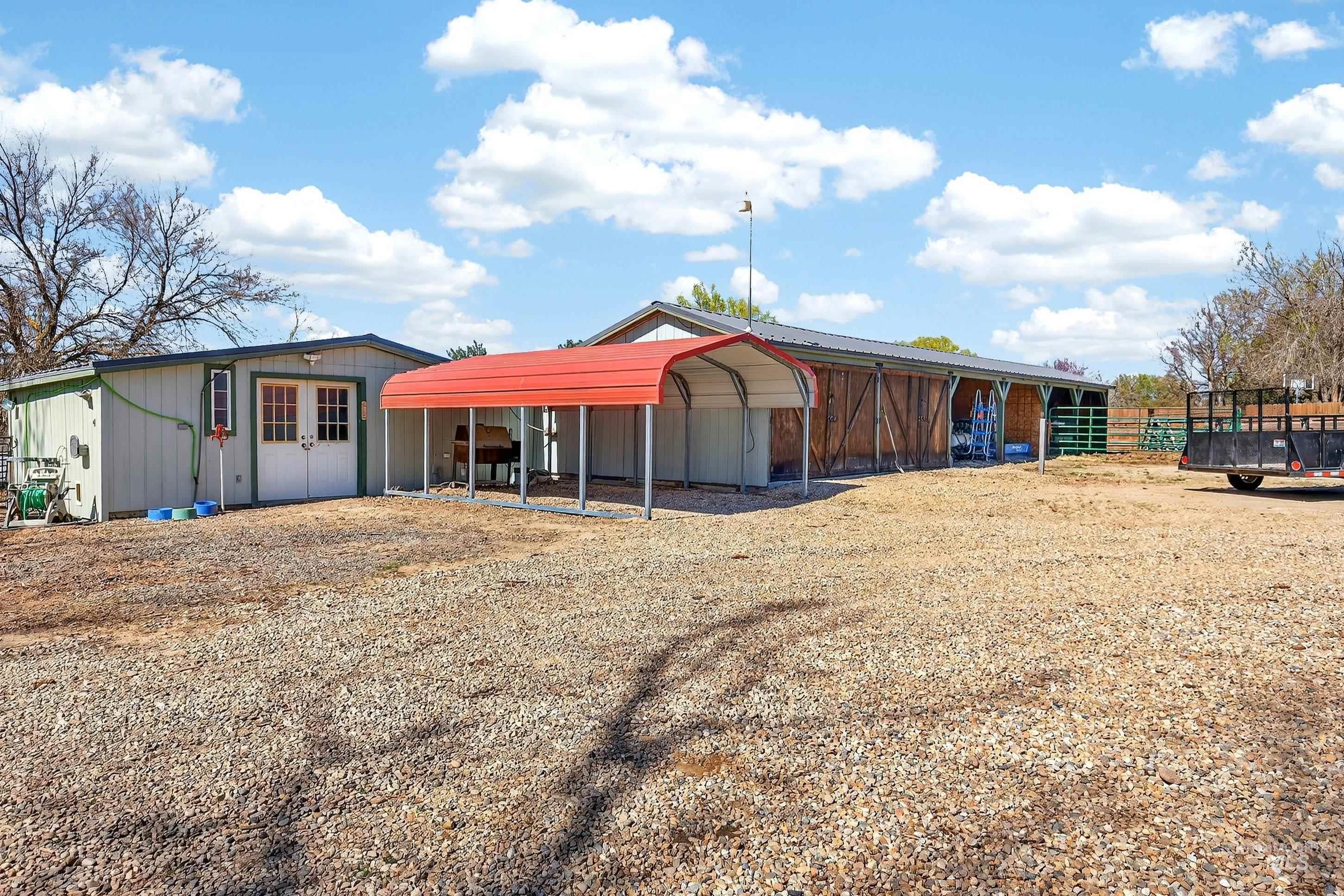 23466 Freezeout Rd, Caldwell, Idaho 83607, 3 Bedrooms, 3 Bathrooms, Residential For Sale, Price $825,000,MLS 98978075