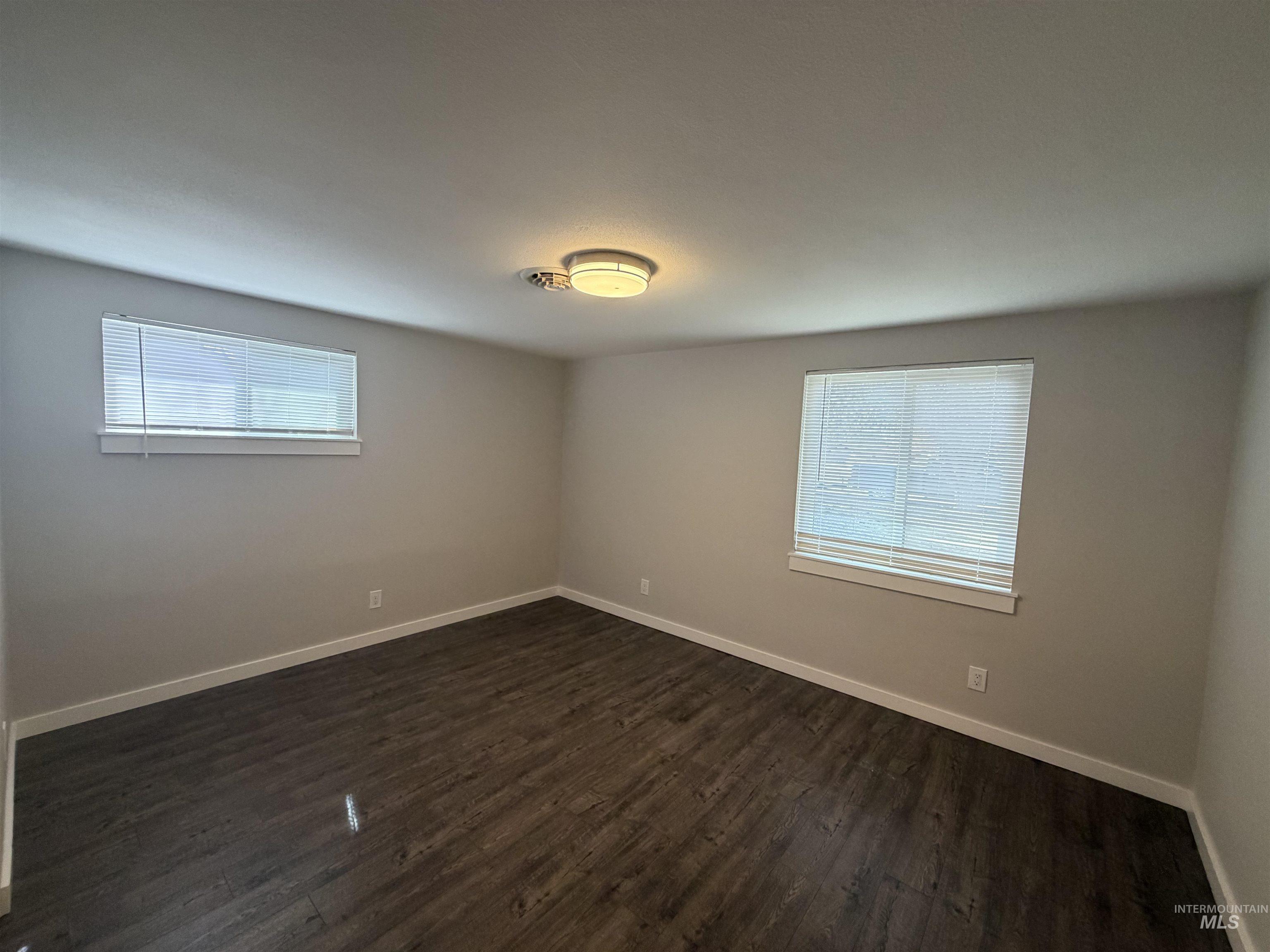 1805 Dorian Dr, Twin Falls, Idaho 83301, 4 Bedrooms, 2 Bathrooms, Residential For Sale, Price $325,000,MLS 98978076