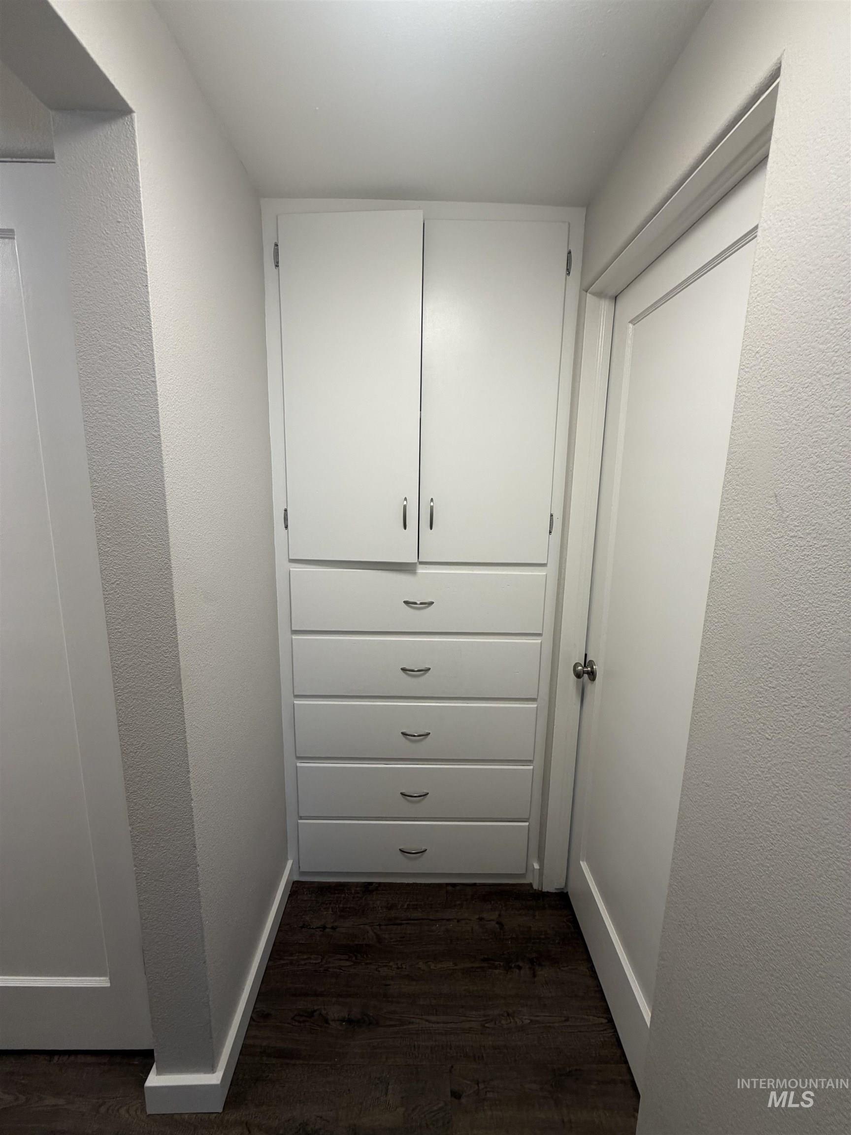 1805 Dorian Dr, Twin Falls, Idaho 83301, 4 Bedrooms, 2 Bathrooms, Residential For Sale, Price $325,000,MLS 98978076