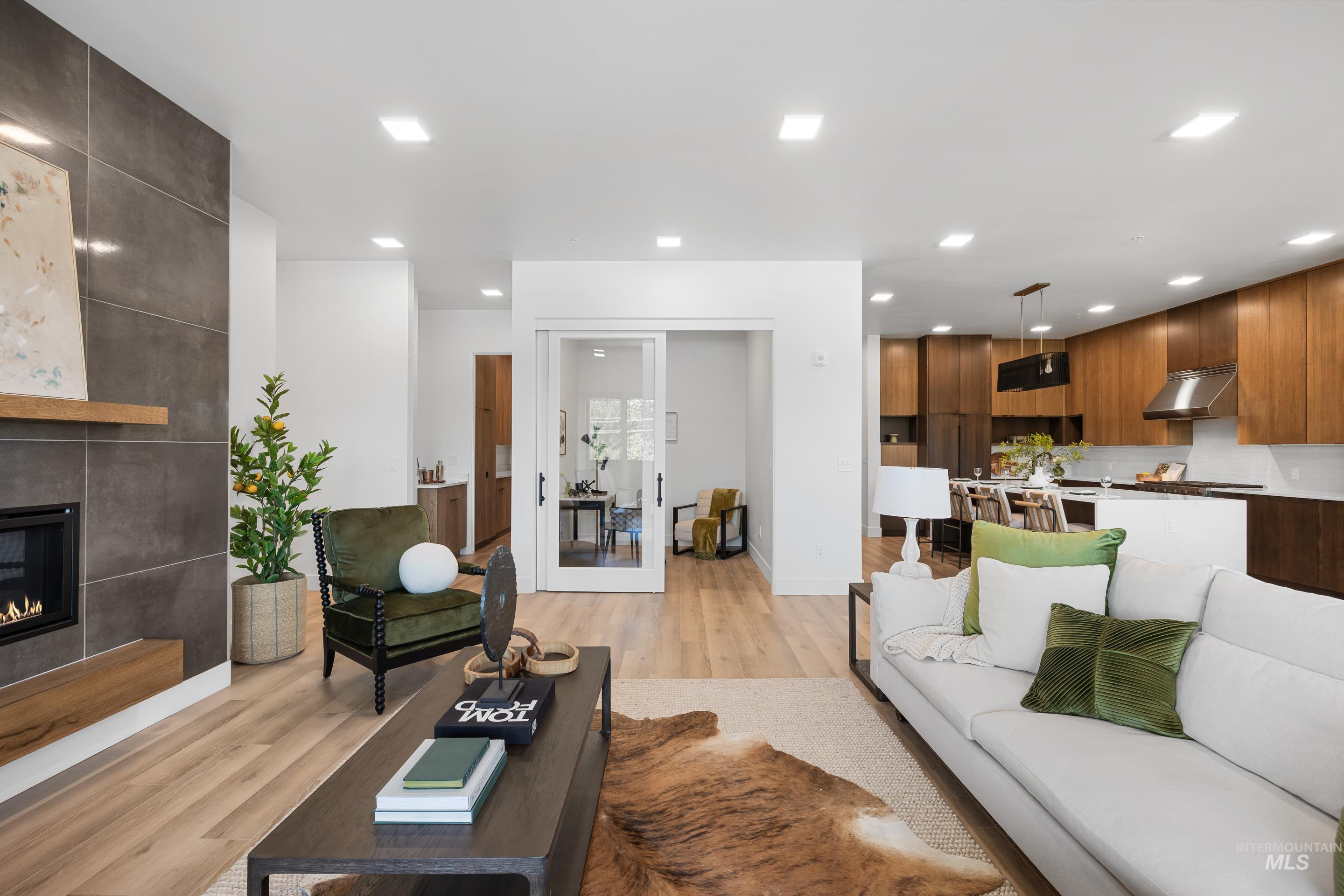 55 E State St, Eagle, Idaho 83616, 3 Bedrooms, 2.5 Bathrooms, Residential For Sale, Price $1,890,000,MLS 98978077