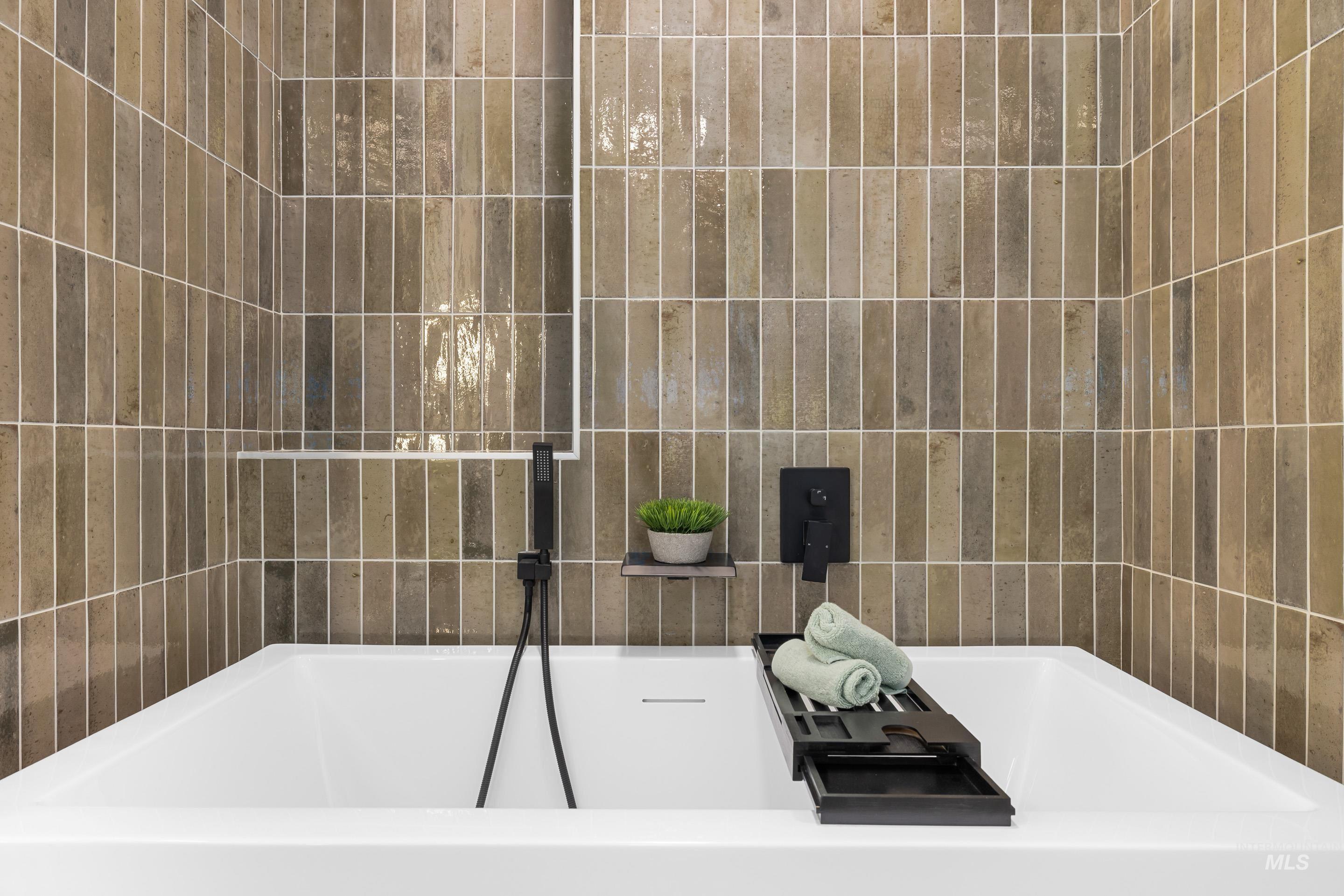 55 E State St, Eagle, Idaho 83616, 3 Bedrooms, 2.5 Bathrooms, Residential For Sale, Price $1,890,000,MLS 98978077