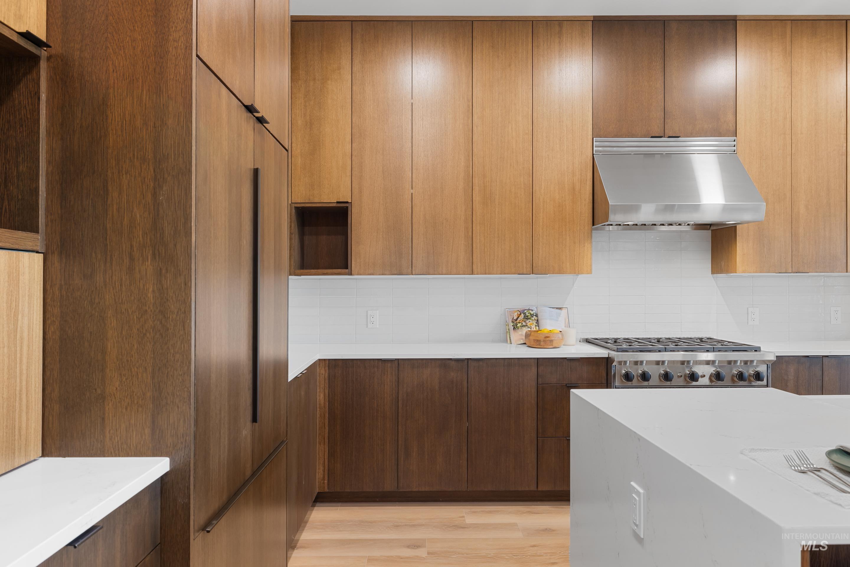 55 E State St, Eagle, Idaho 83616, 3 Bedrooms, 2.5 Bathrooms, Residential For Sale, Price $1,890,000,MLS 98978077