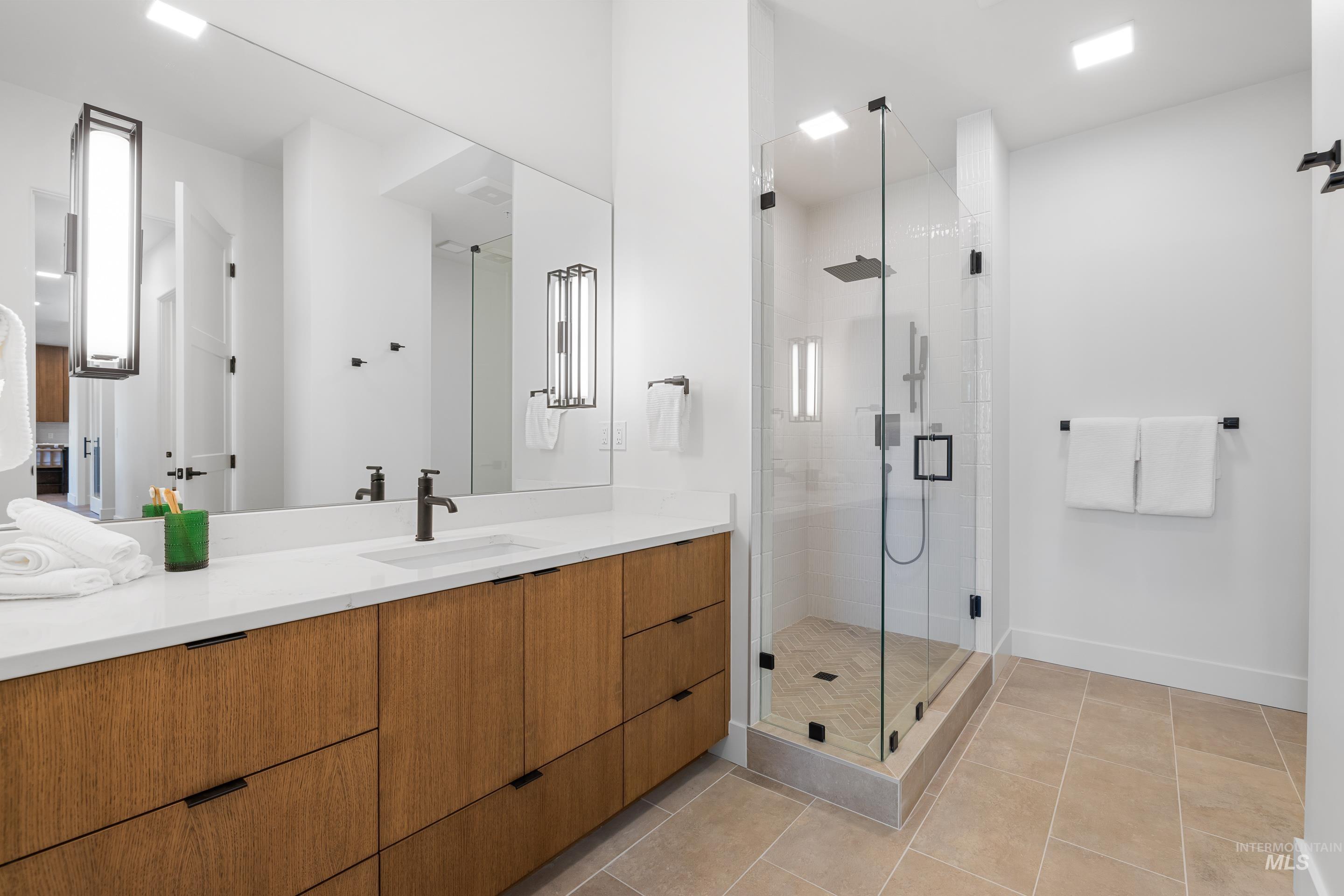 55 E State St, Eagle, Idaho 83616, 3 Bedrooms, 2.5 Bathrooms, Residential For Sale, Price $1,890,000,MLS 98978077