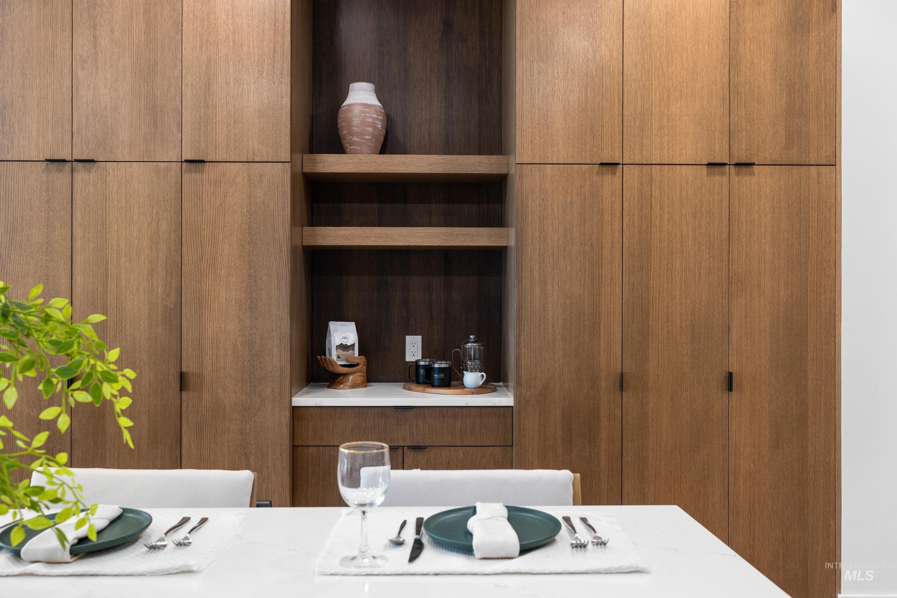 55 E State St, Eagle, Idaho 83616, 3 Bedrooms, 2.5 Bathrooms, Residential For Sale, Price $1,890,000,MLS 98978077