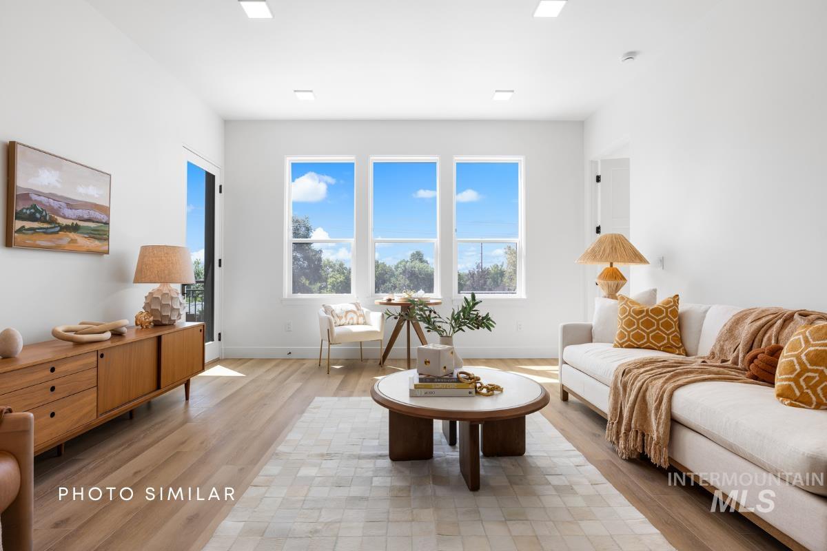 55 E State St, Eagle, Idaho 83616, 2 Bedrooms, 2 Bathrooms, Residential For Sale, Price $749,900,MLS 98978078