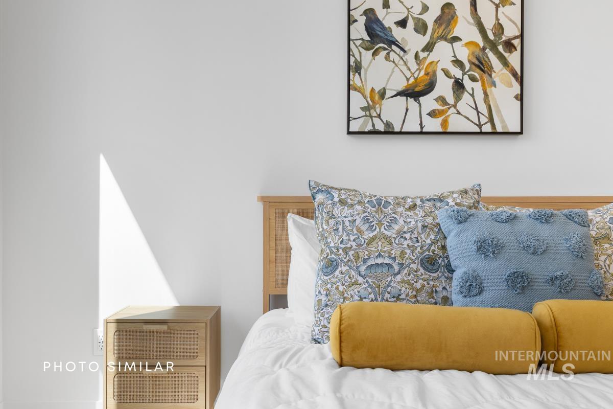 55 E State St, Eagle, Idaho 83616, 2 Bedrooms, 2 Bathrooms, Residential For Sale, Price $749,900, 98978078