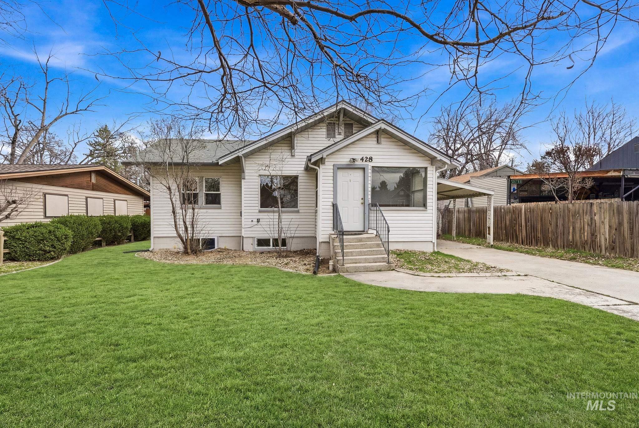 428 S Almond St, Nampa, Idaho 83686, 4 Bedrooms, 2 Bathrooms, Residential For Sale, Price $379,900, 98978079