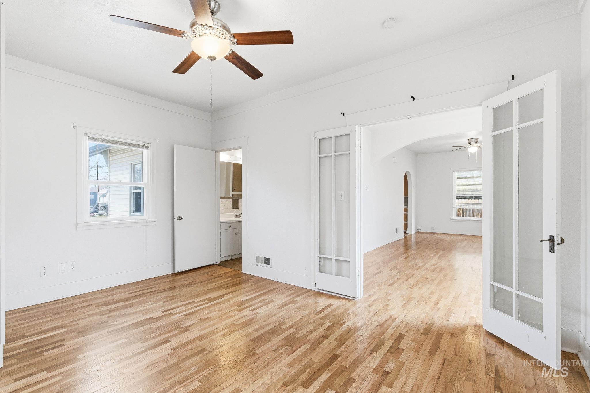 428 S Almond St, Nampa, Idaho 83686, 4 Bedrooms, 2 Bathrooms, Residential For Sale, Price $379,900, 98978079