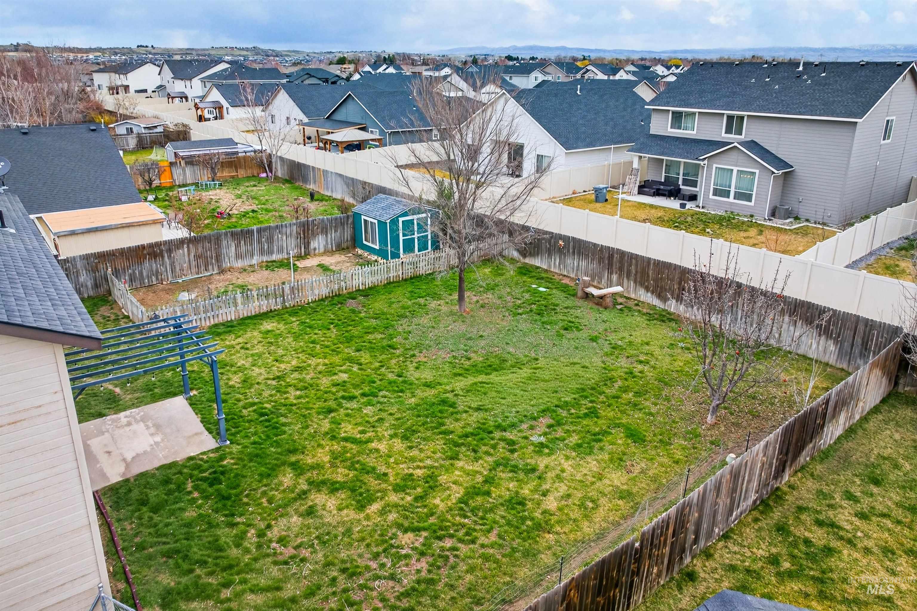 1110 N Finsbury Ave., Star, Idaho 83669, 4 Bedrooms, 3 Bathrooms, Residential For Sale, Price $514,900,MLS 98978080