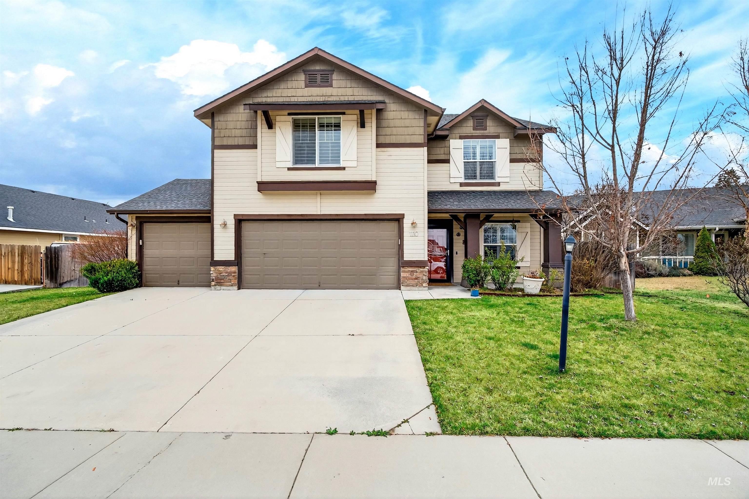 1110 N Finsbury Ave., Star, Idaho 83669, 4 Bedrooms, 3 Bathrooms, Residential For Sale, Price $514,900,MLS 98978080