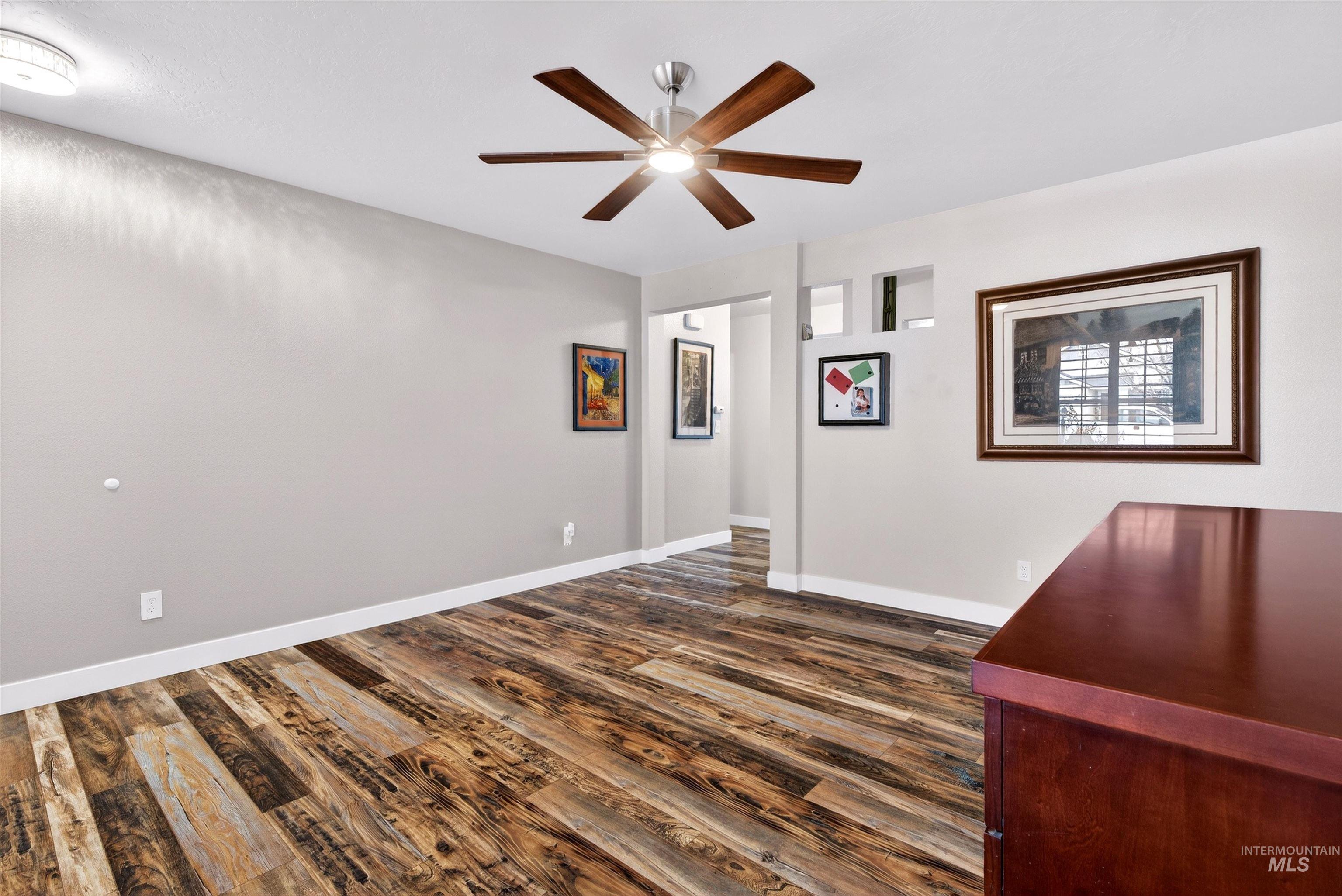 1110 N Finsbury Ave., Star, Idaho 83669, 4 Bedrooms, 3 Bathrooms, Residential For Sale, Price $514,900,MLS 98978080