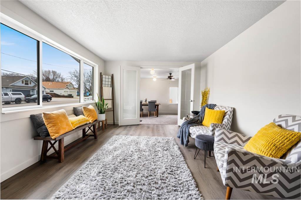 456 N School, Kuna, Idaho 83634, 3 Bedrooms, 1 Bathroom, Residential For Sale, Price $350,000, 98978081