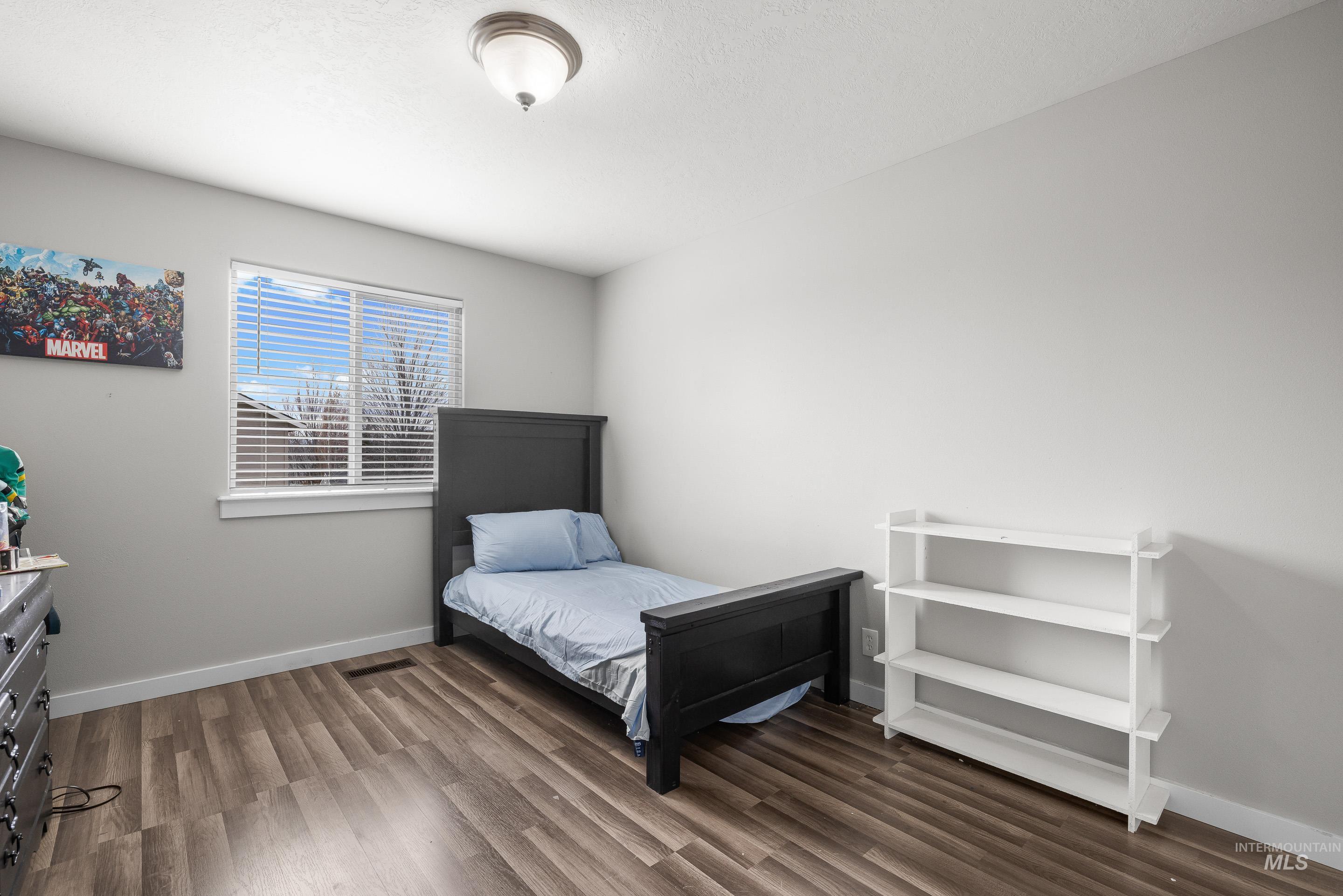 2223 N Maroon Ave, Kuna, Idaho 83634, 5 Bedrooms, 2.5 Bathrooms, Residential For Sale, Price $564,900, 98978082