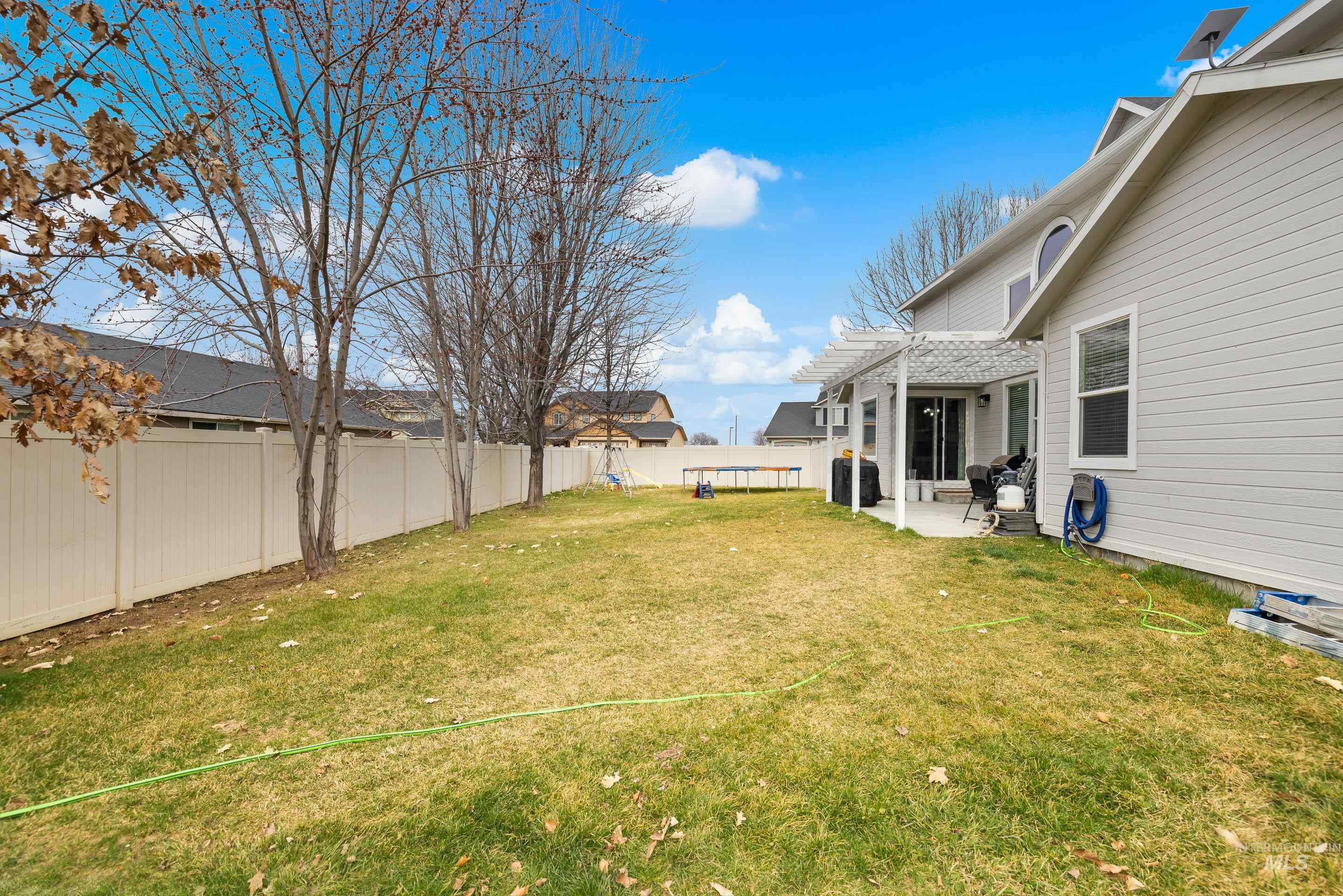 2223 N Maroon Ave, Kuna, Idaho 83634, 5 Bedrooms, 2.5 Bathrooms, Residential For Sale, Price $549,900,MLS 98978082