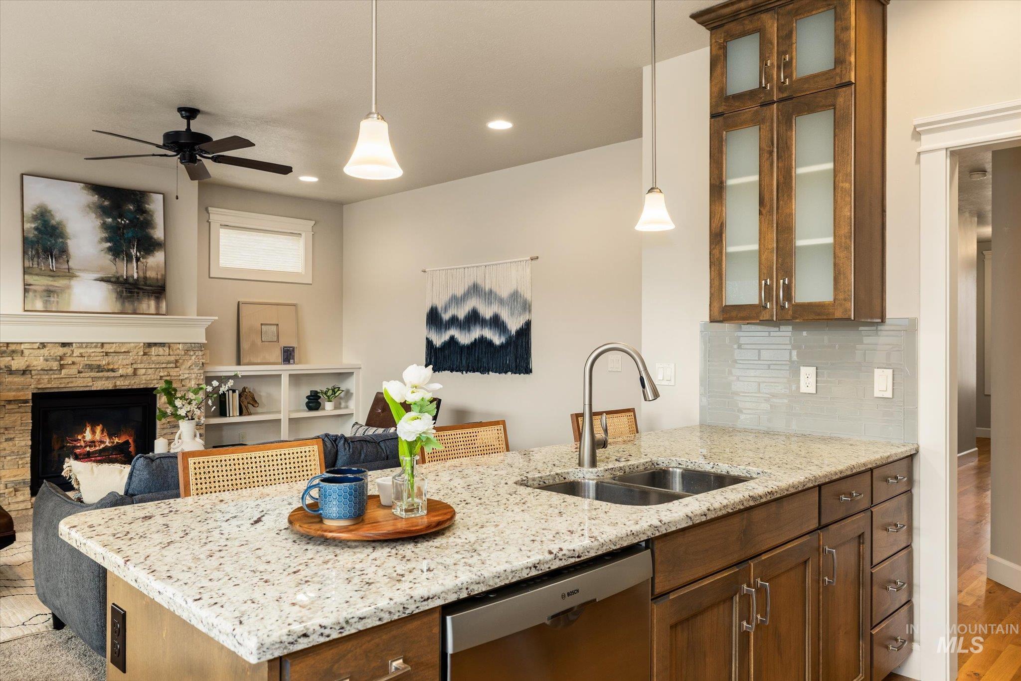 9805 W Wildbranch Dr, Star, Idaho 83669, 3 Bedrooms, 2 Bathrooms, Residential For Sale, Price $524,900, 98978084