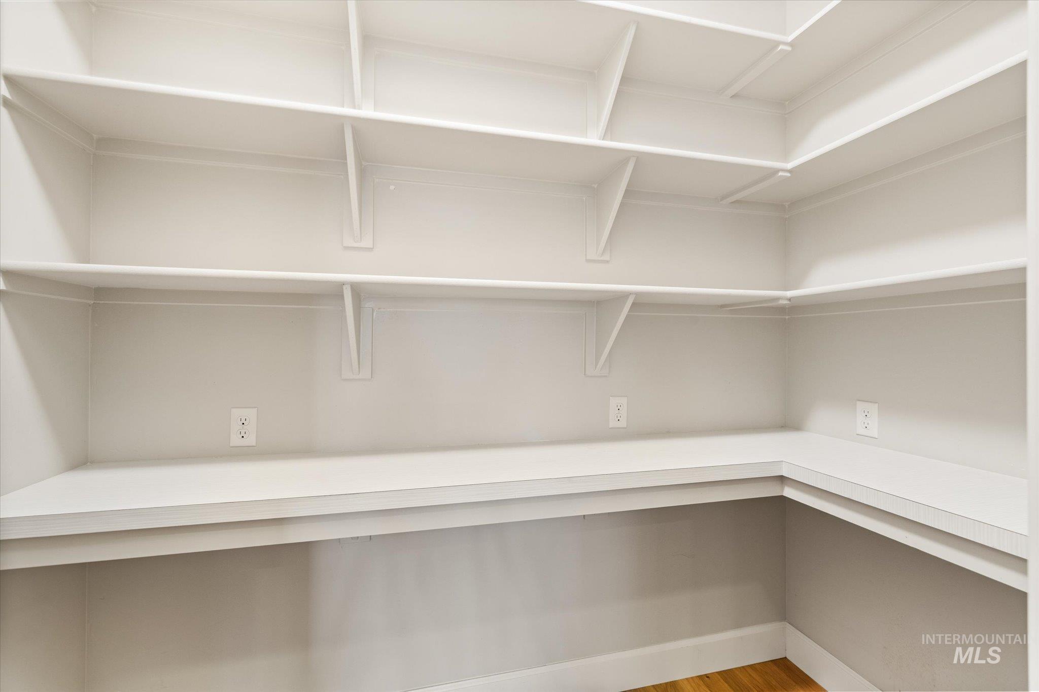 9805 W Wildbranch Dr, Star, Idaho 83669, 3 Bedrooms, 2 Bathrooms, Residential For Sale, Price $524,900, 98978084