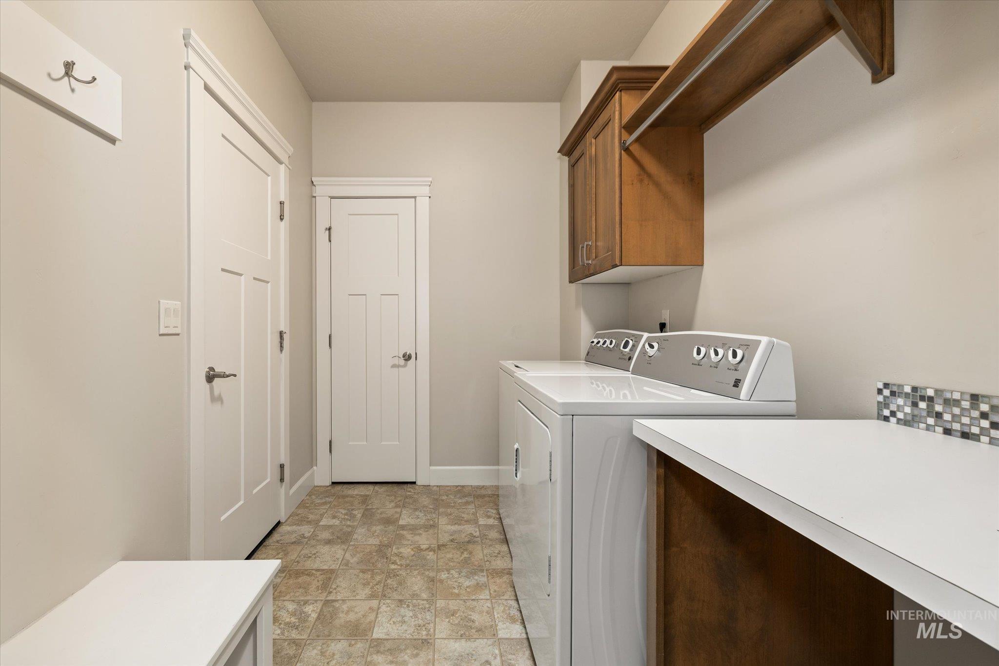 9805 W Wildbranch Dr, Star, Idaho 83669, 3 Bedrooms, 2 Bathrooms, Residential For Sale, Price $524,900, 98978084